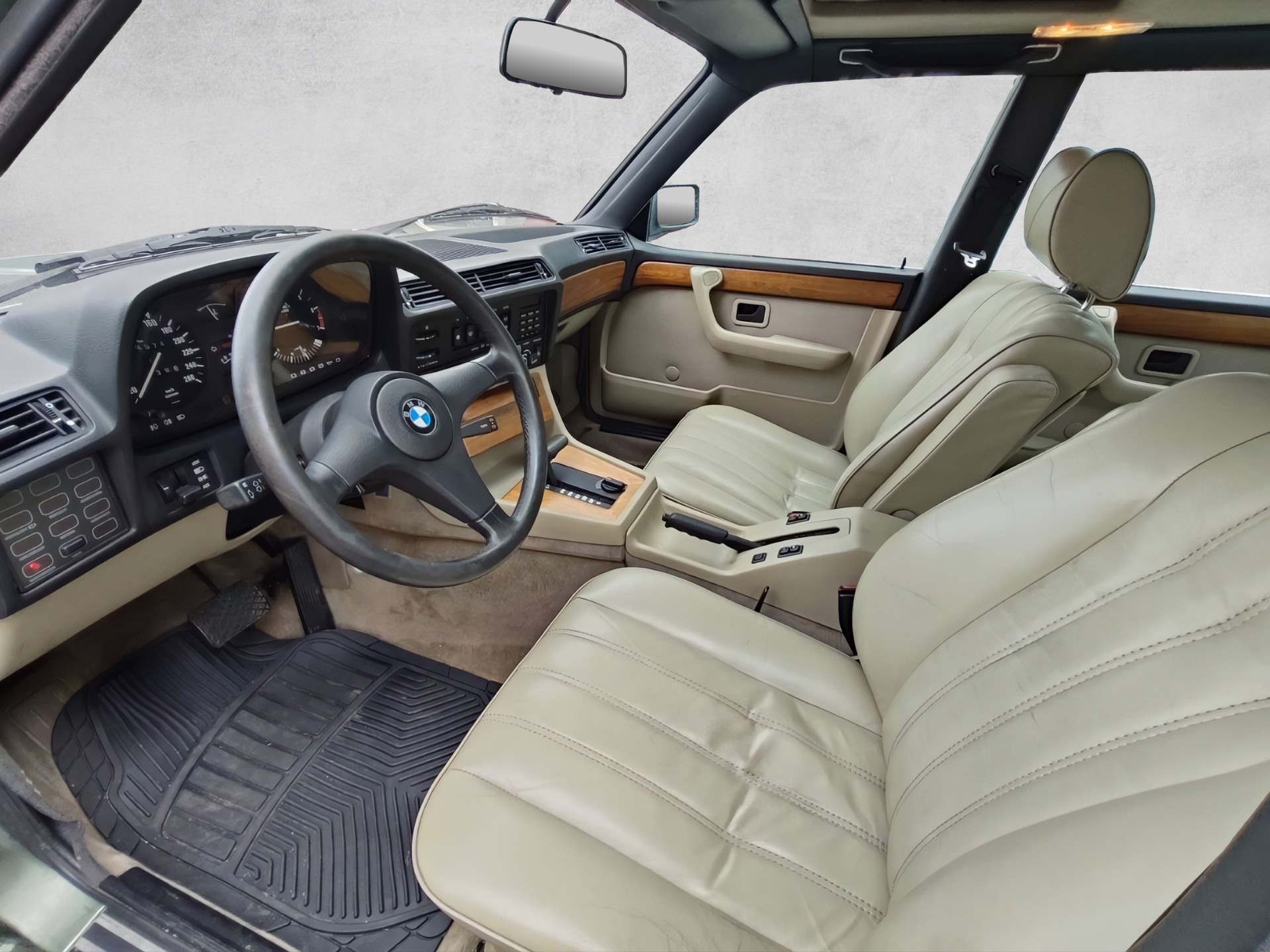 BMW 745i A Turbo-image-6