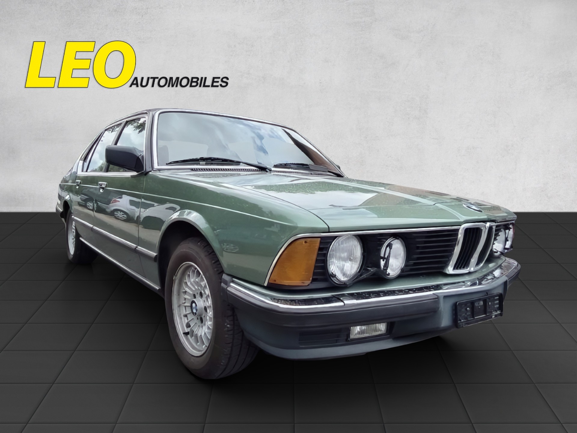 BMW 745i A Turbo-image-0