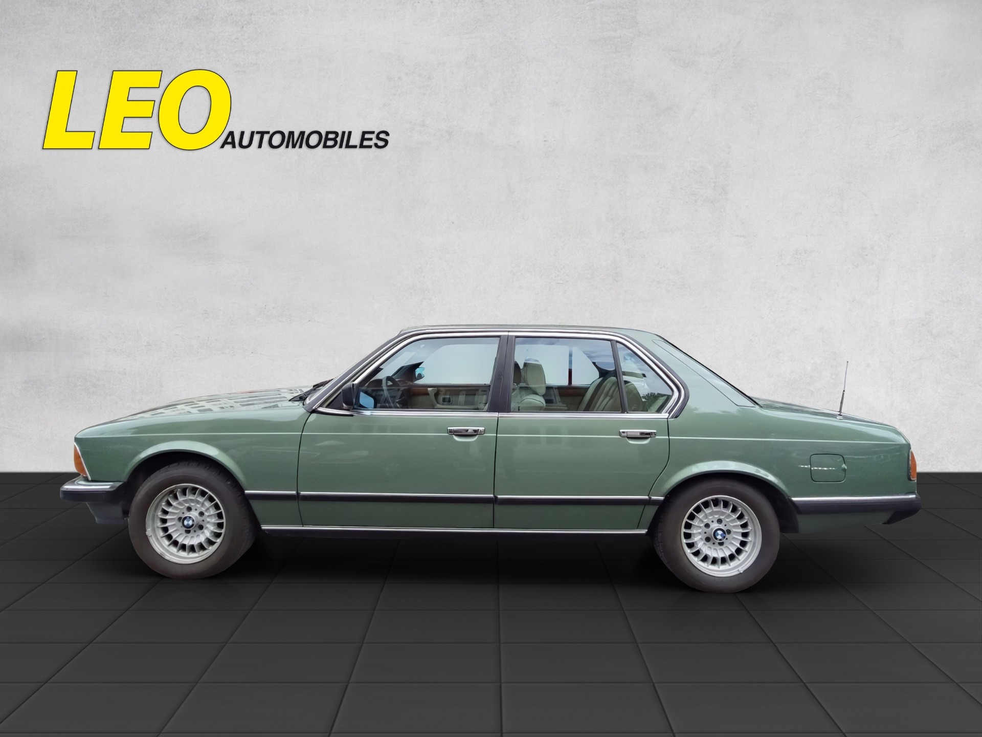 BMW 745i A Turbo-image-4
