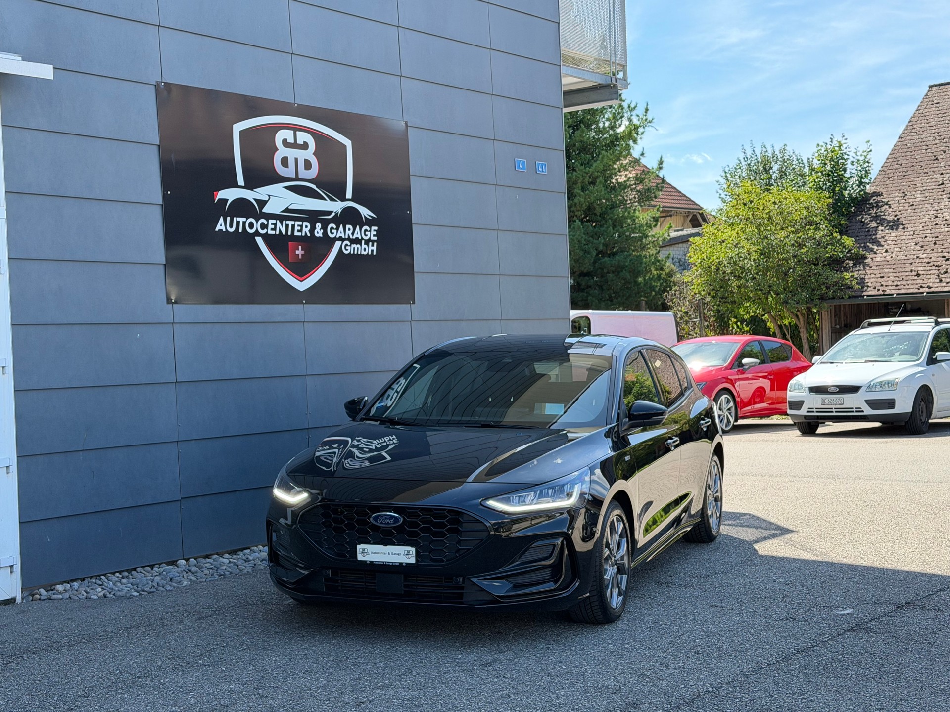 FORD Focus 1.0 MHEV ST-Line X Automat