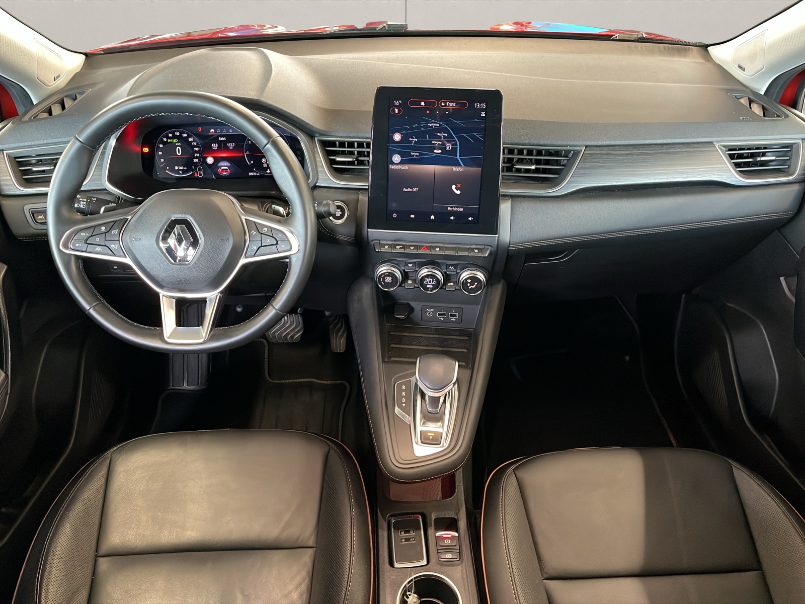 RENAULT Captur 1.3 TCe 140 Initiale EDC ERSATZWAGEN-image-6