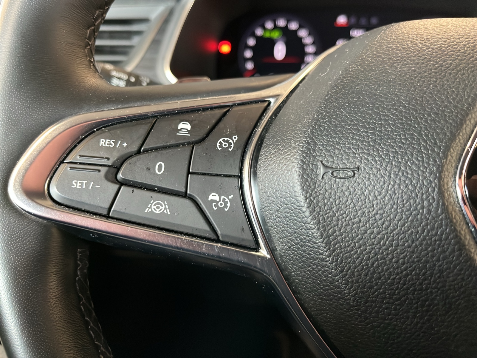 RENAULT Captur 1.3 TCe 140 Initiale EDC ERSATZWAGEN-image-16