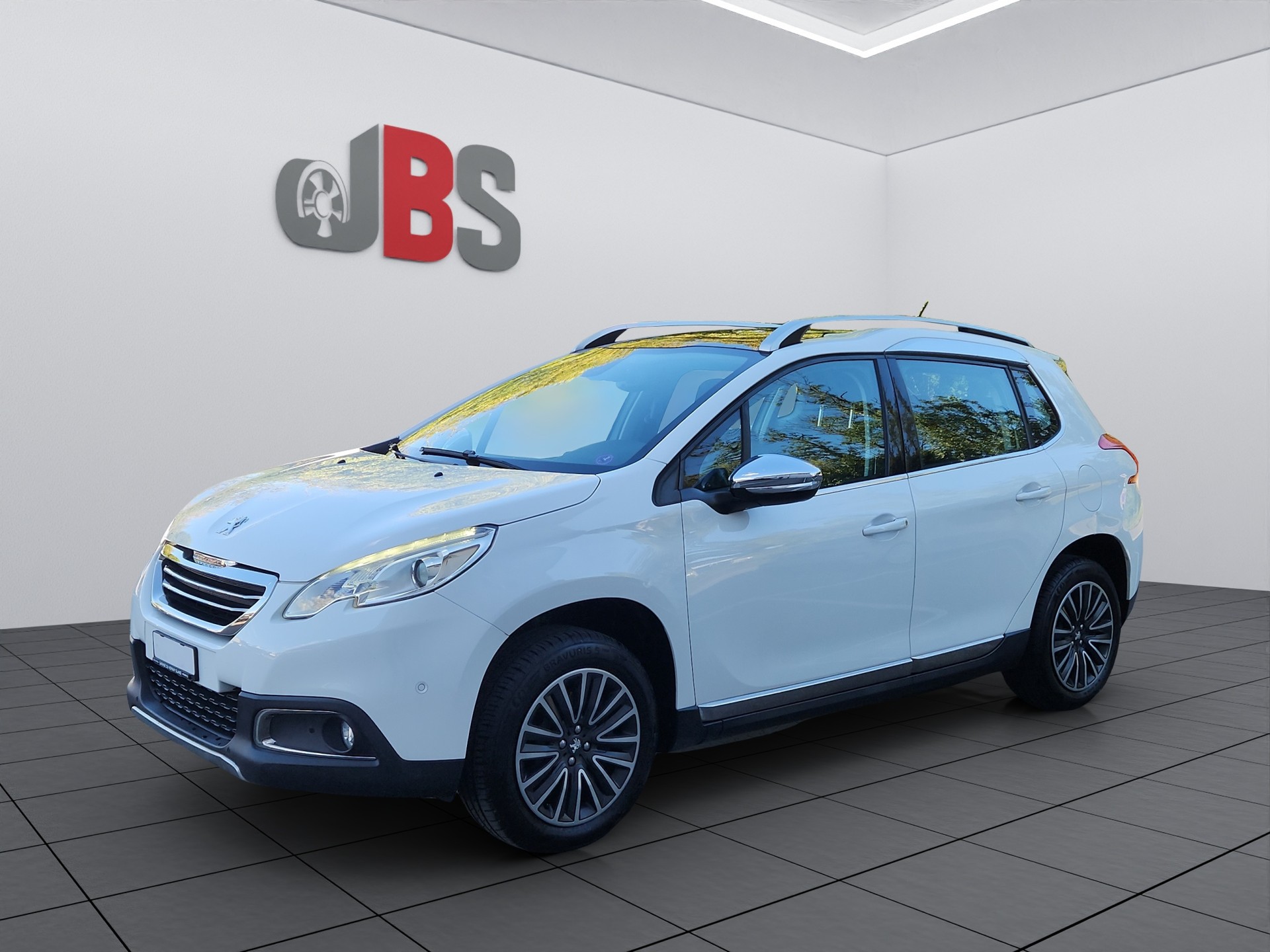 PEUGEOT 2008 1.2 PureTech Allure-image-0