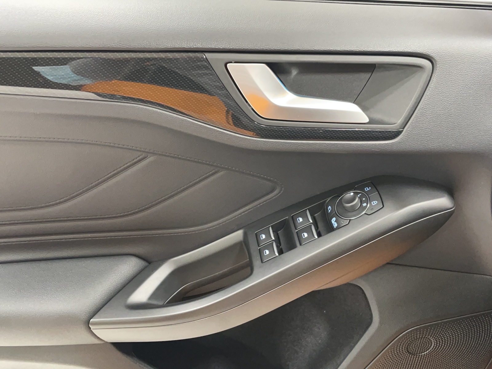 FORD Focus 2.3 EcoB ST-image-10