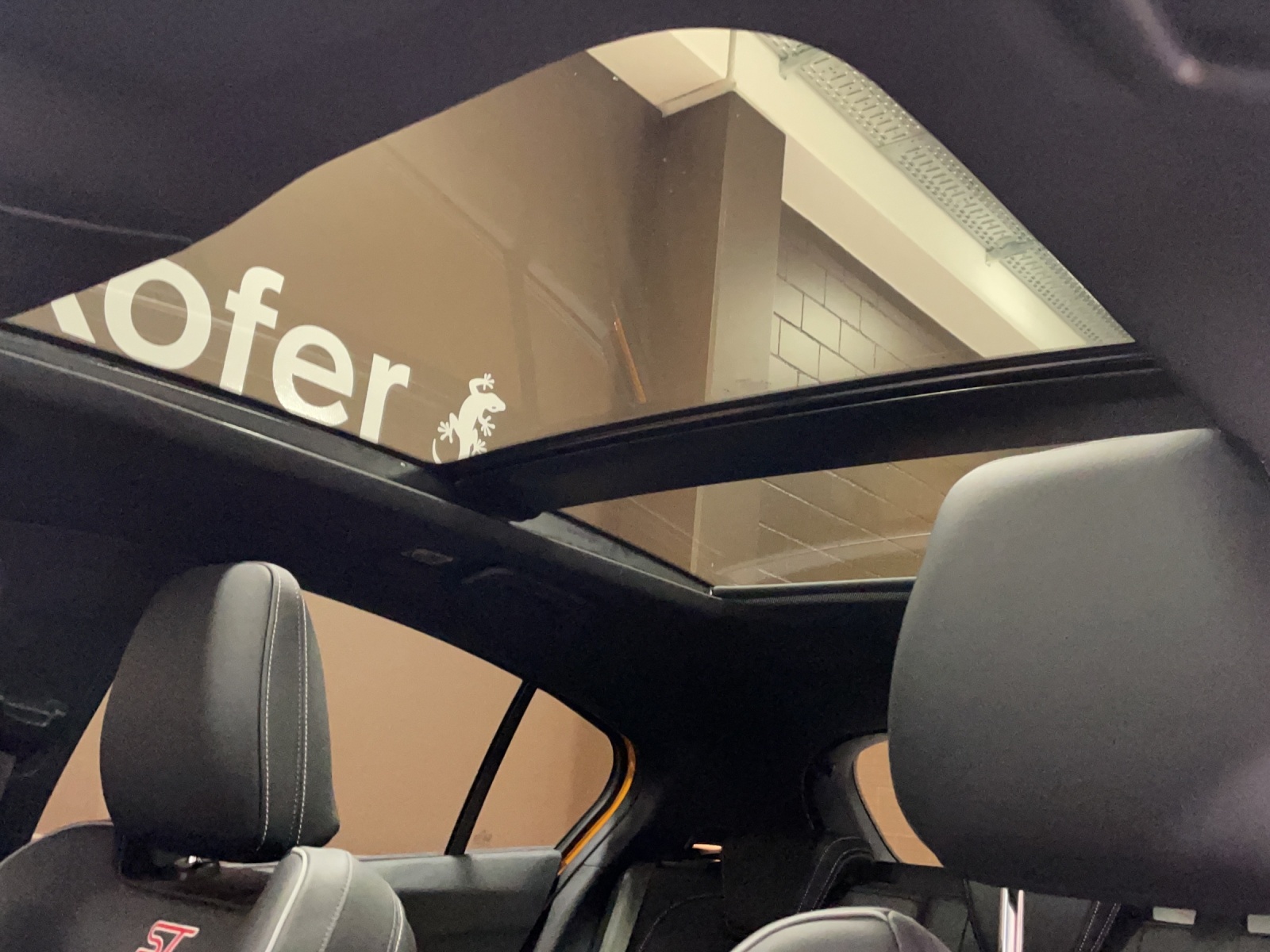 FORD Focus 2.3 EcoB ST-image-9