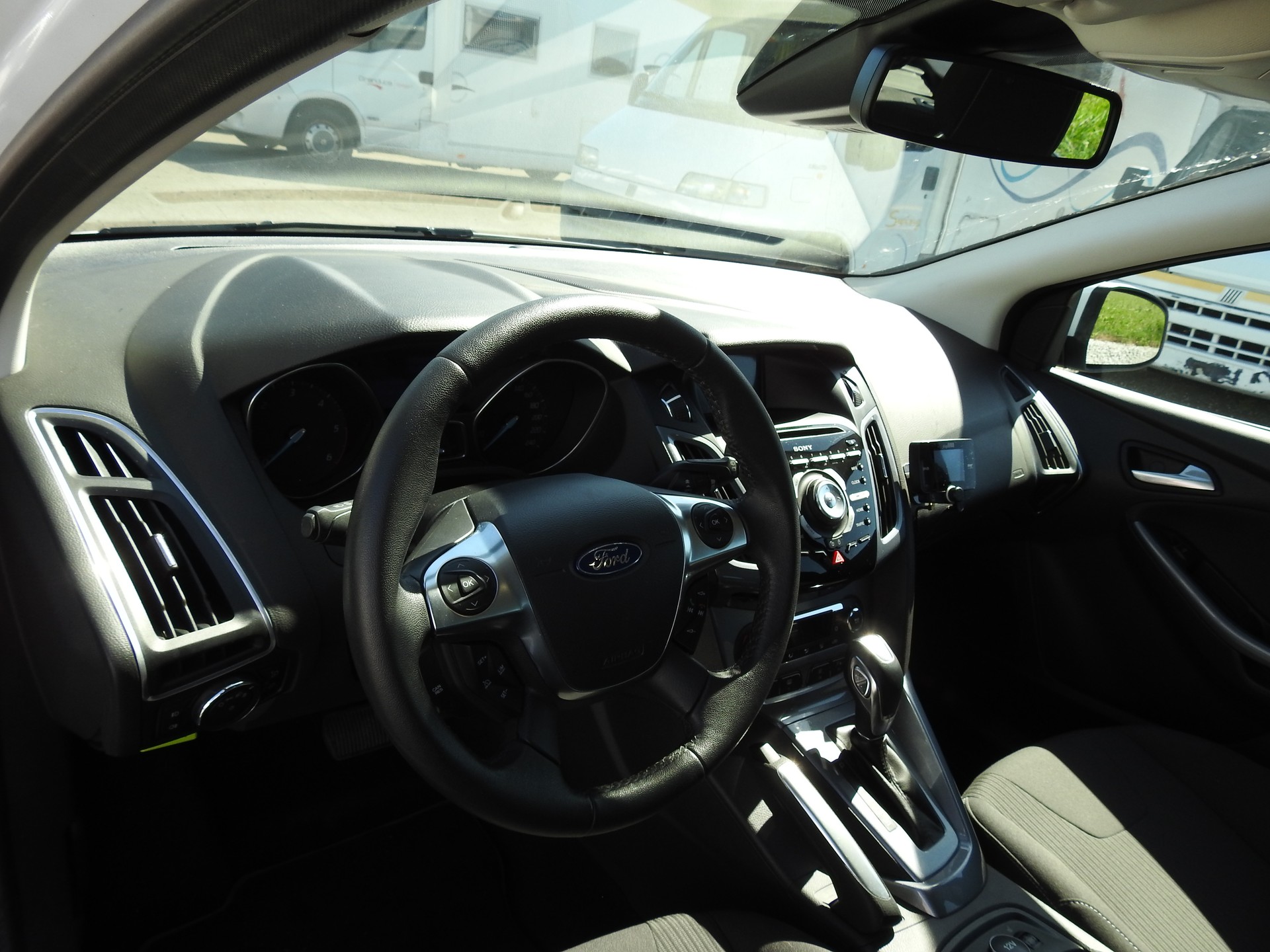 FORD Focus 2.0 TDCi Titanium PowerShift-image-11