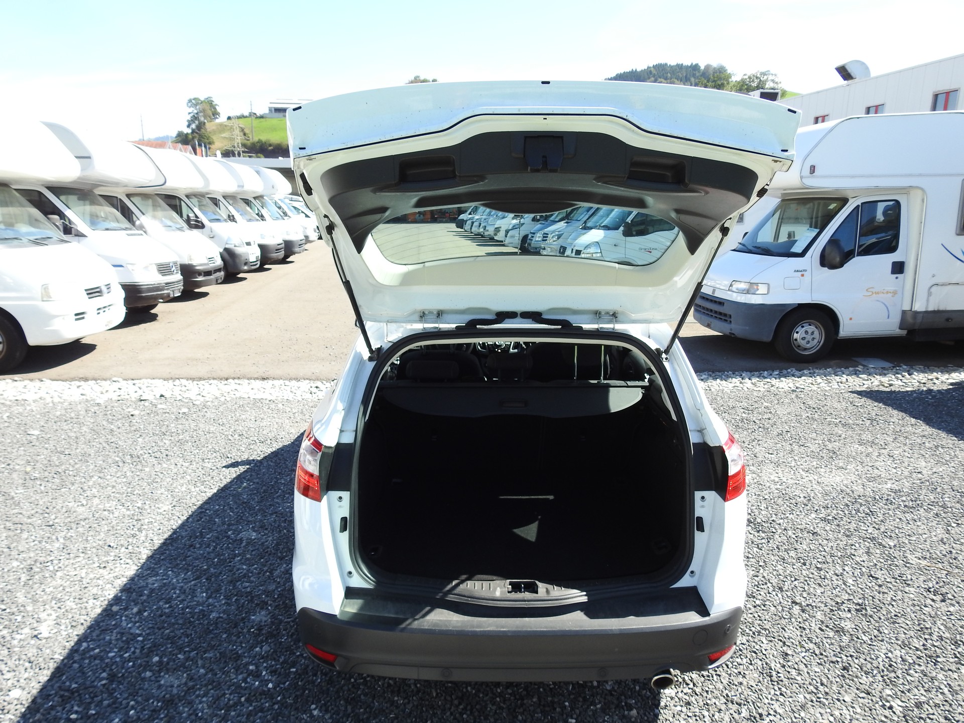 FORD Focus 2.0 TDCi Titanium PowerShift-image-9