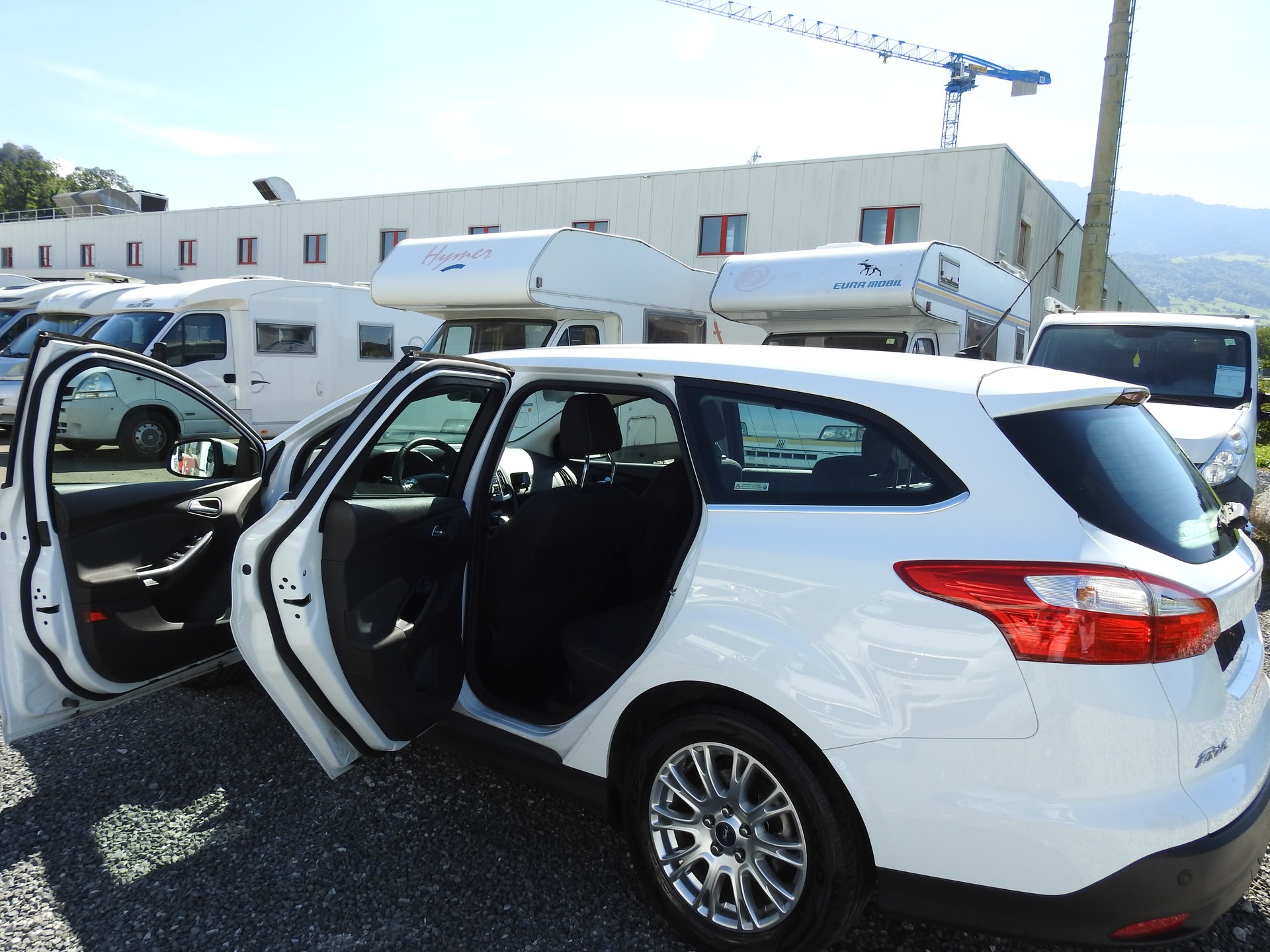 FORD Focus 2.0 TDCi Titanium PowerShift-image-14