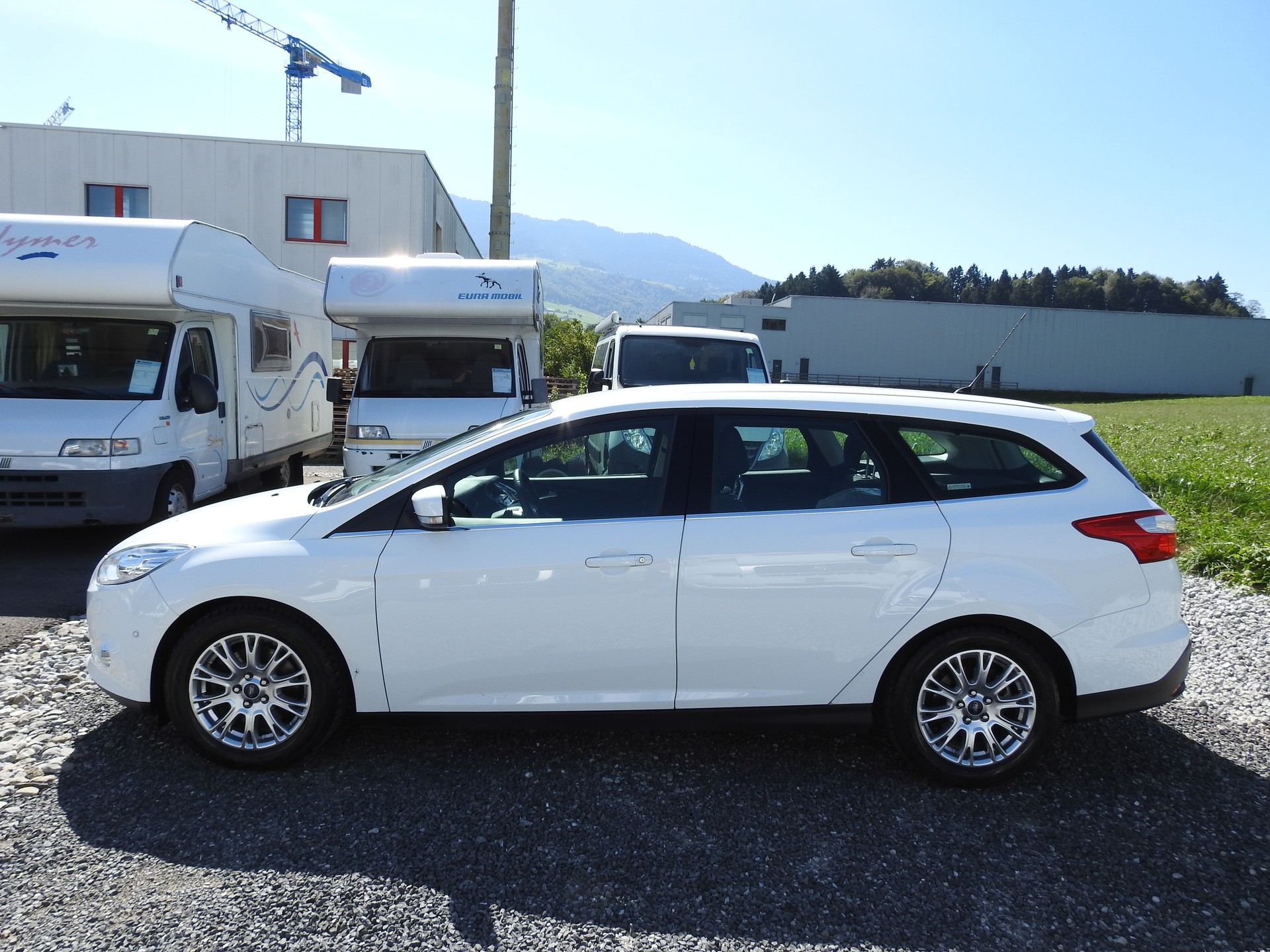 FORD Focus 2.0 TDCi Titanium PowerShift-image-2