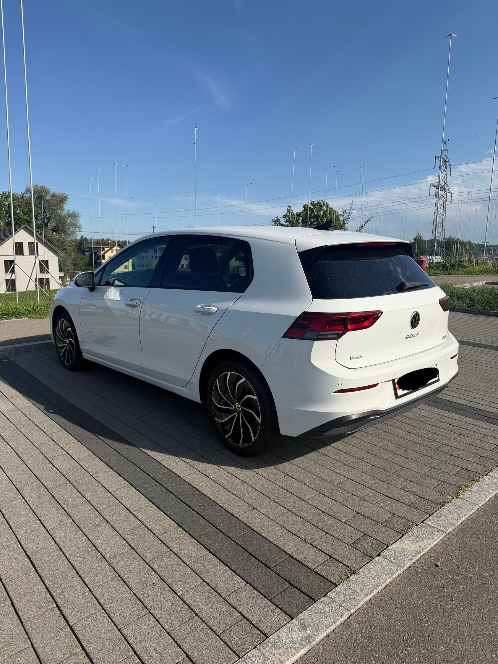 VW 1.5 eTSI 75 Edition 130PS DSG-image-2