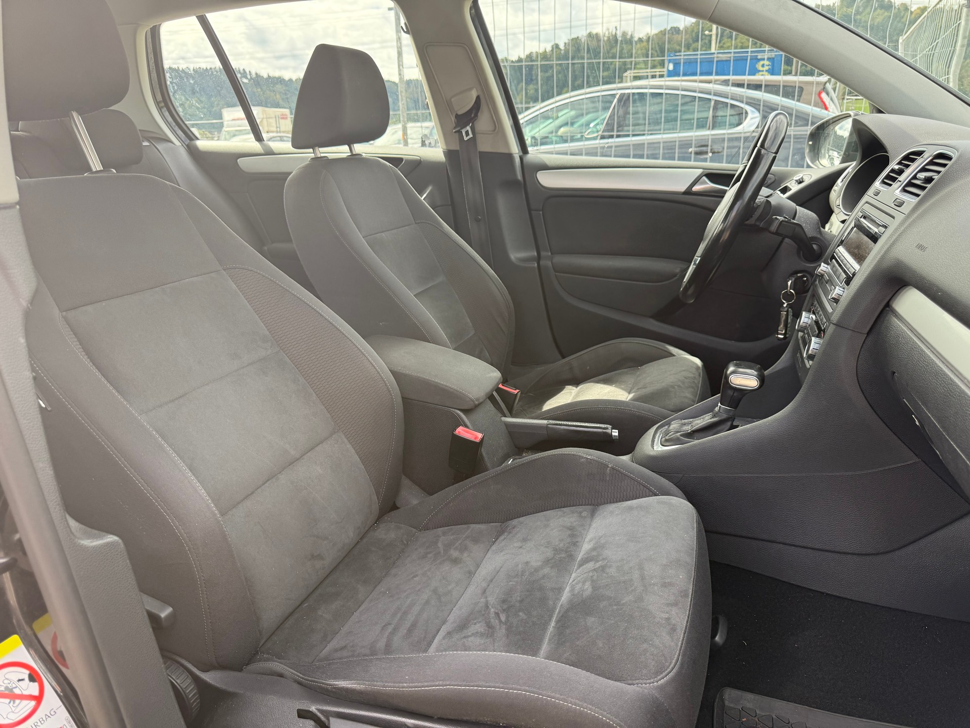 VW Golf 1.4 TSI Comfortline DSG-image-9