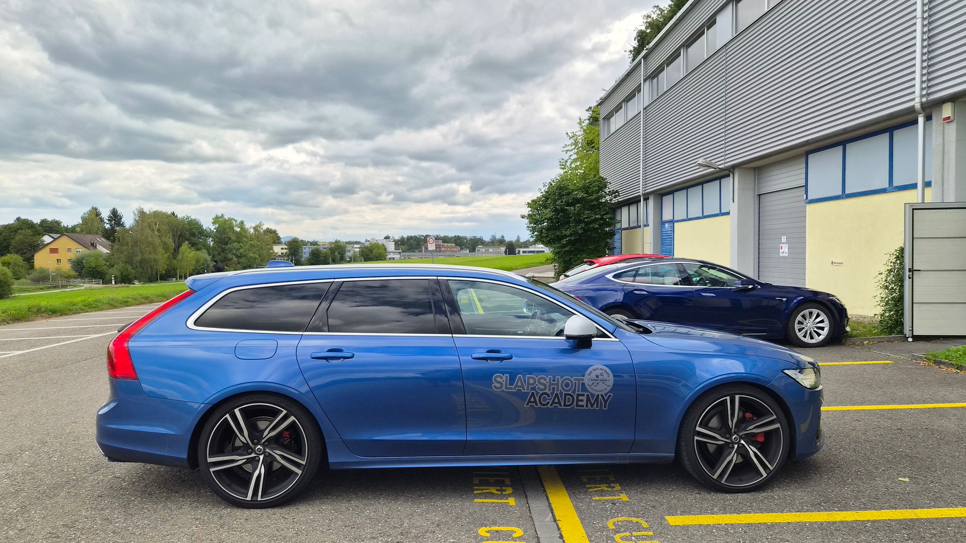 VOLVO V90 T5 R-Design Geartronic-image-3