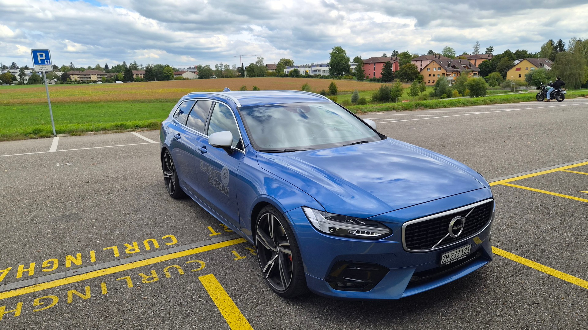 VOLVO V90 T5 R-Design Geartronic-image-1