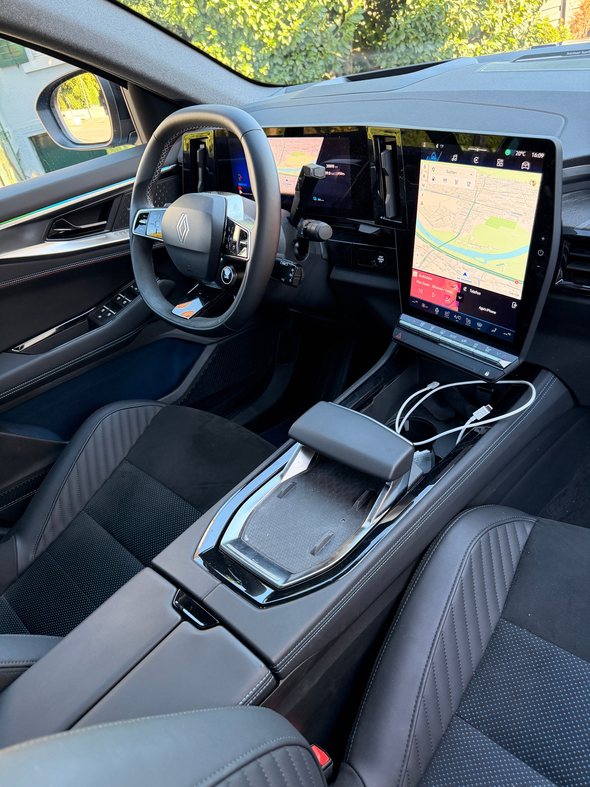 RENAULT 1.2 E-Tech esprit Alpine-image-12