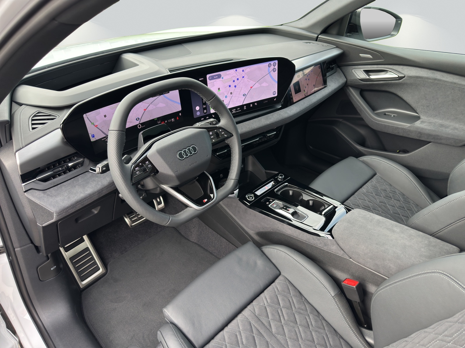 AUDI Q6 e-tron quattro-image-4