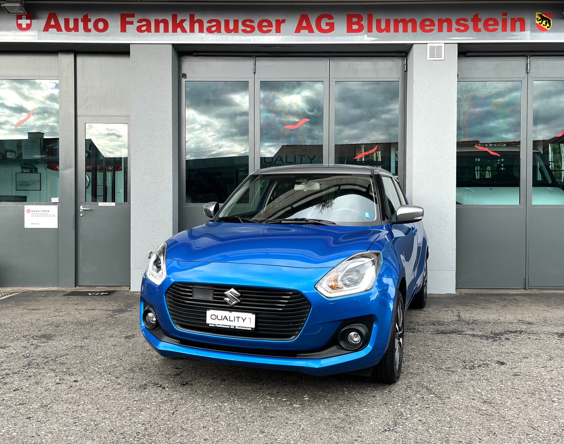 SUZUKI Swift 1.2i 16V SHVS Compact Top Hybrid Allgrip 4x4-image-1