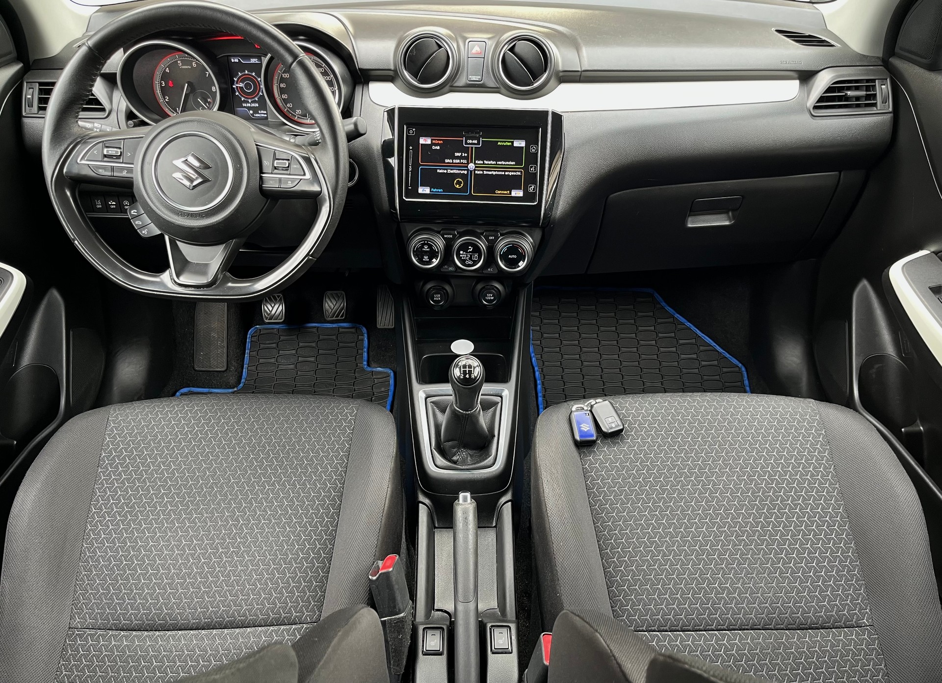 SUZUKI Swift 1.2i 16V SHVS Compact Top Hybrid Allgrip 4x4-image-9