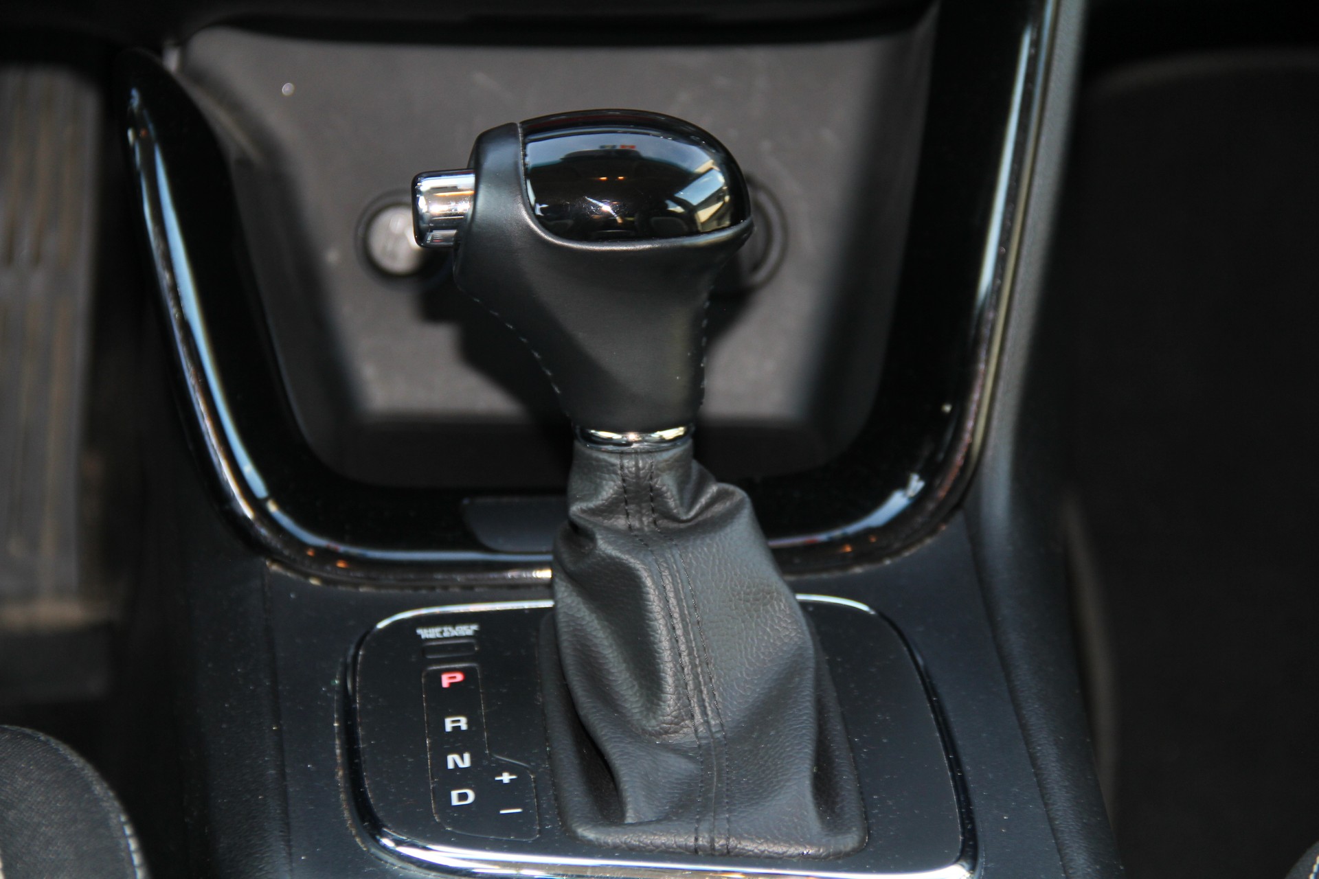 KIA Cee'd Sportswagon 1.6 GDi Style DCT-image-9