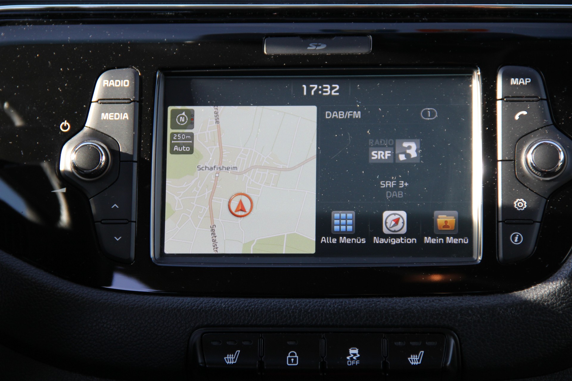 KIA Cee'd Sportswagon 1.6 GDi Style DCT-image-8