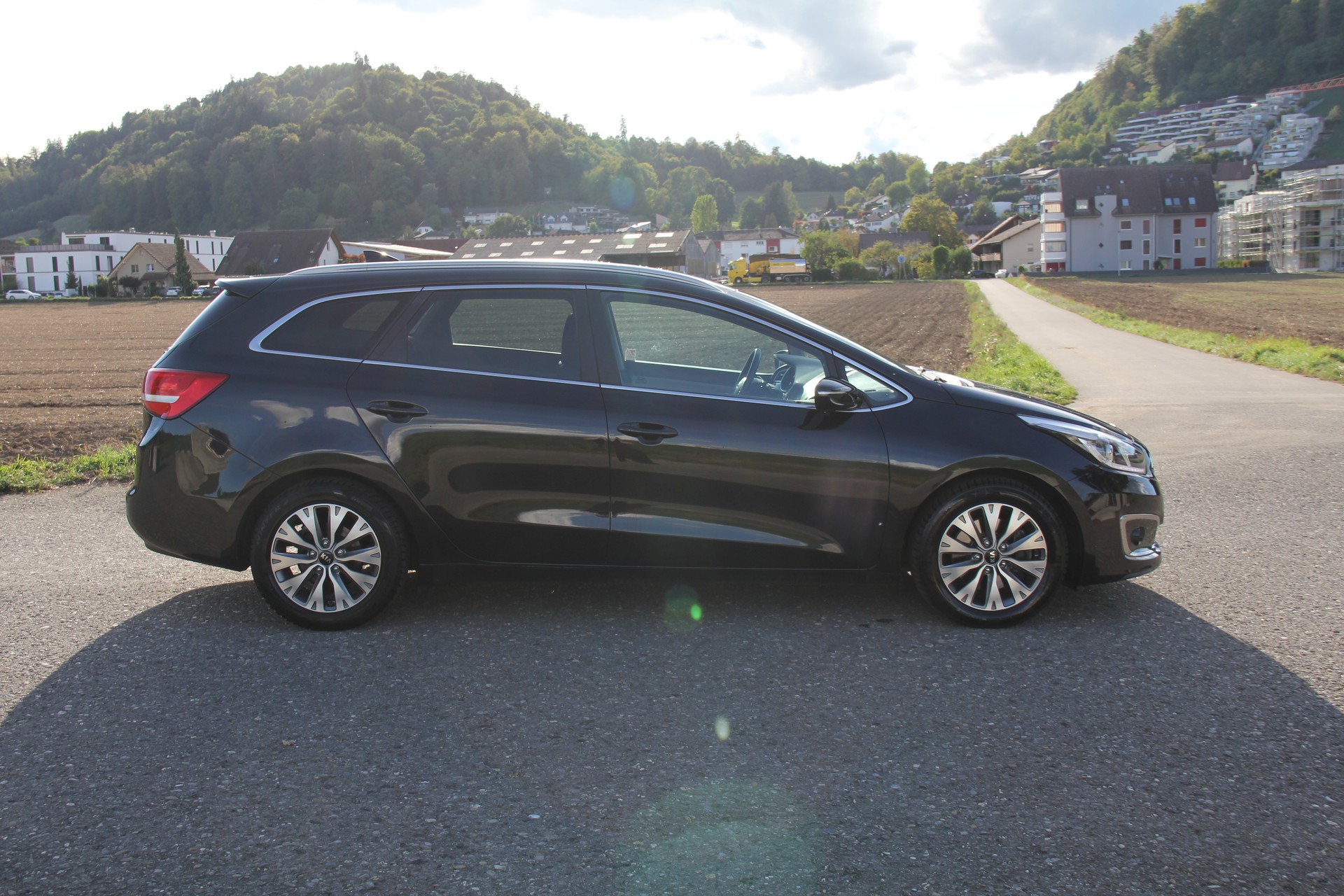 KIA Cee'd Sportswagon 1.6 GDi Style DCT-image-3