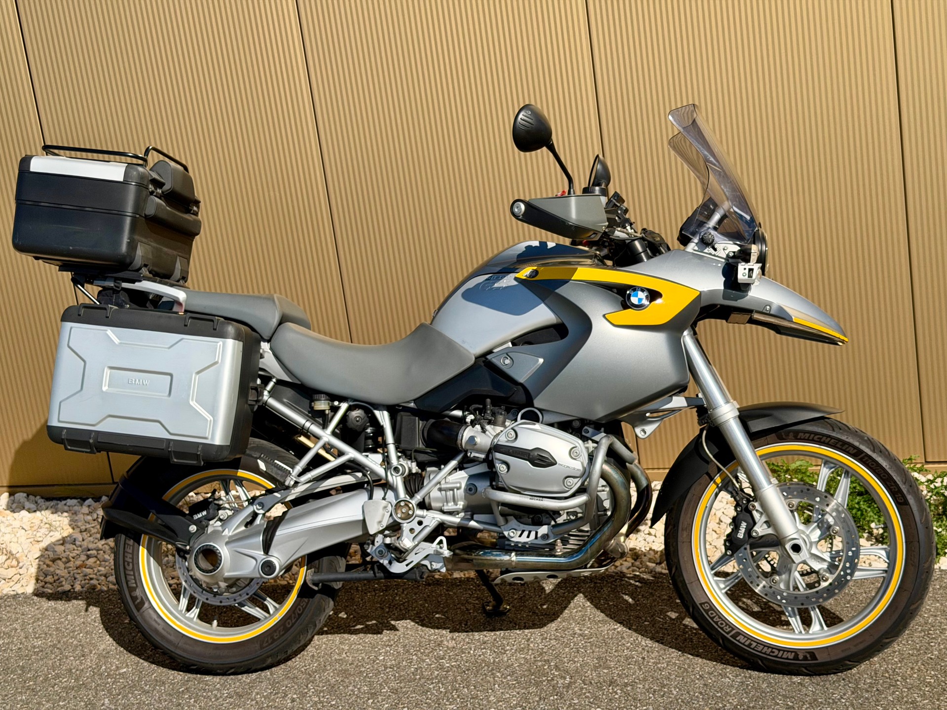 BMW R 1200 GS safetyedition-showroom-element-3