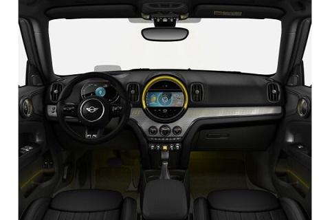 MINI Countryman F60 1.5i Cooper S E ALL4-image-4