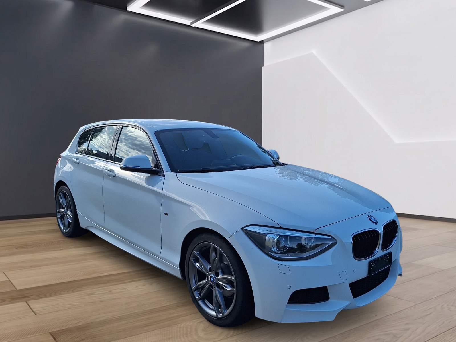 BMW 116i-image-0