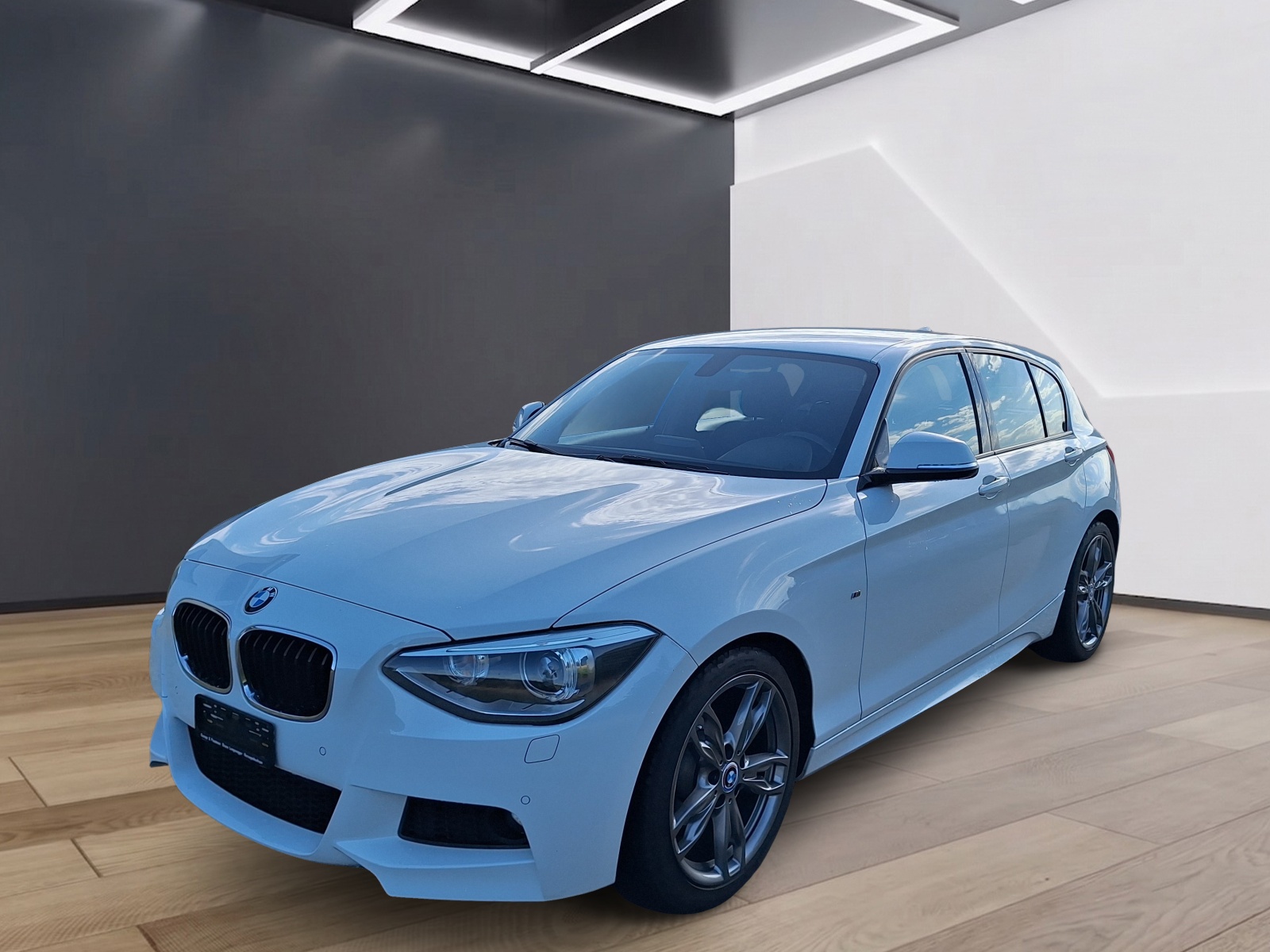 BMW 116i-image-2