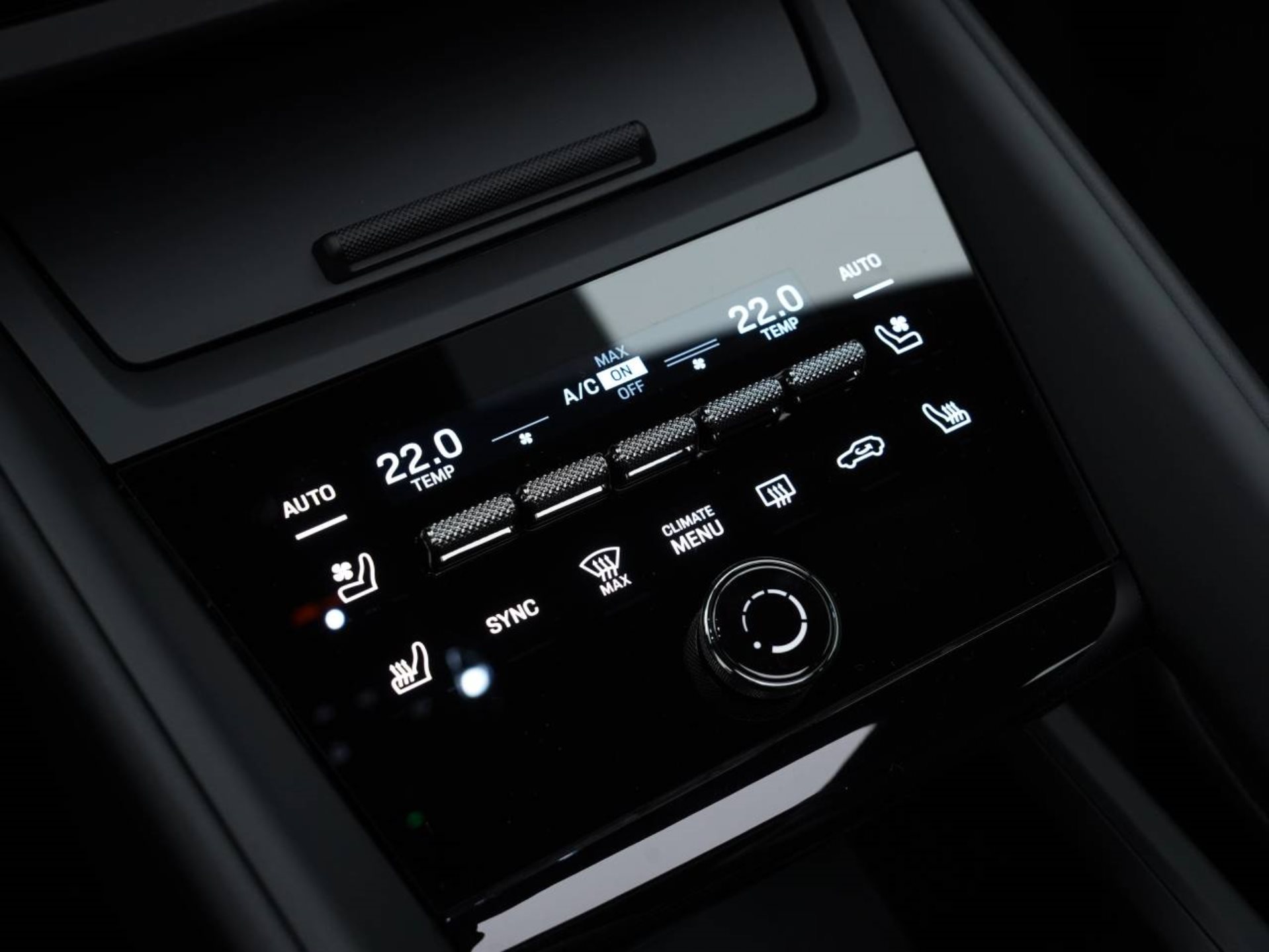 PORSCHE Macan 4S-image-19