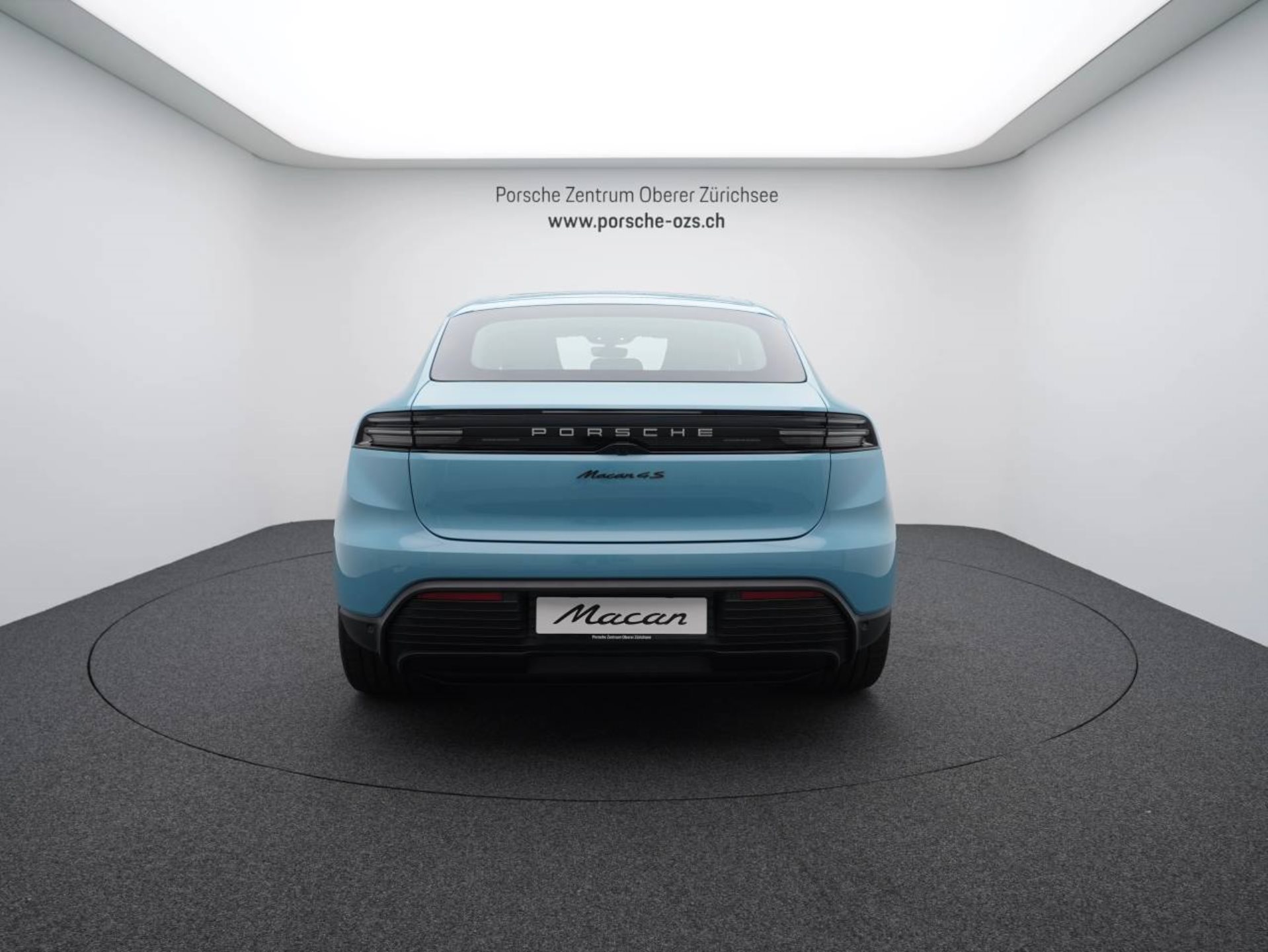 PORSCHE Macan 4S-image-5
