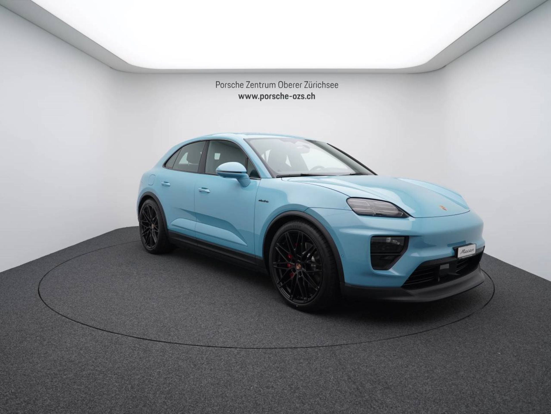PORSCHE Macan 4S-image-8