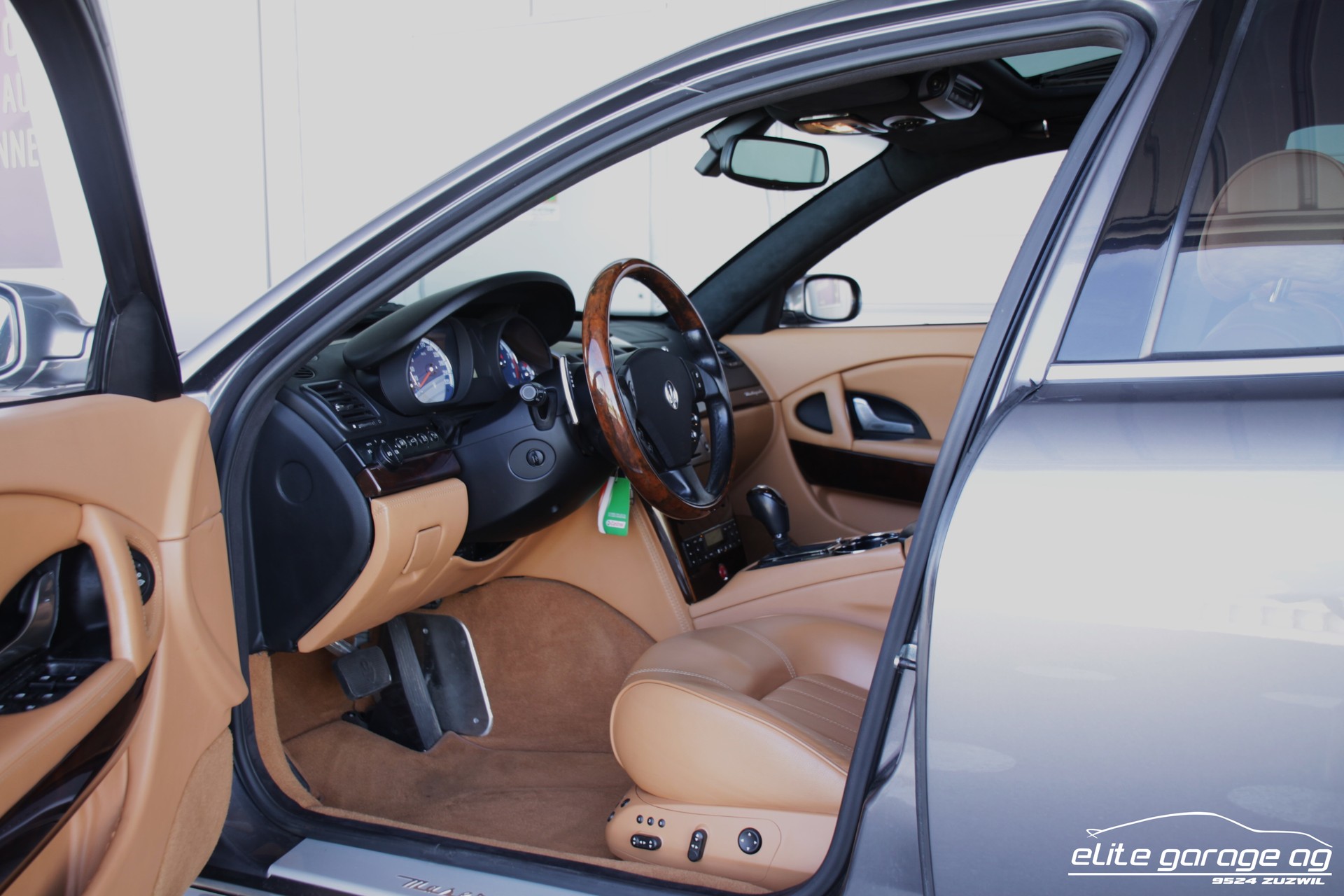 MASERATI Quattroporte 4.2 V8 Executive GT Automatica-image-13