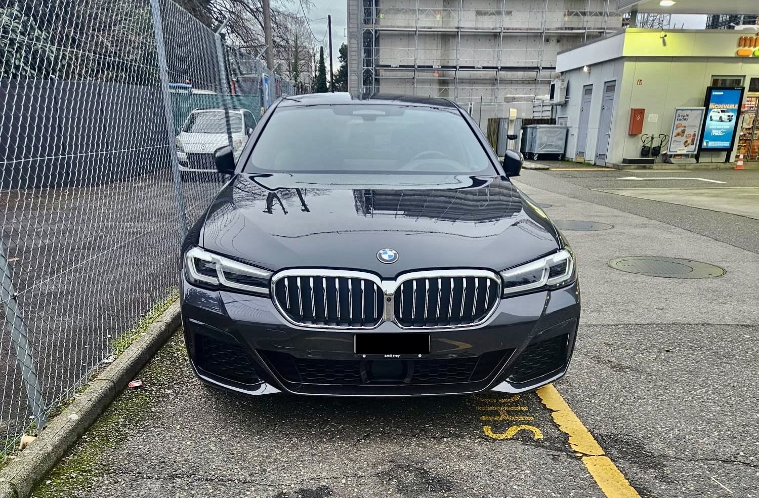 BMW 530e xDrive-image-1