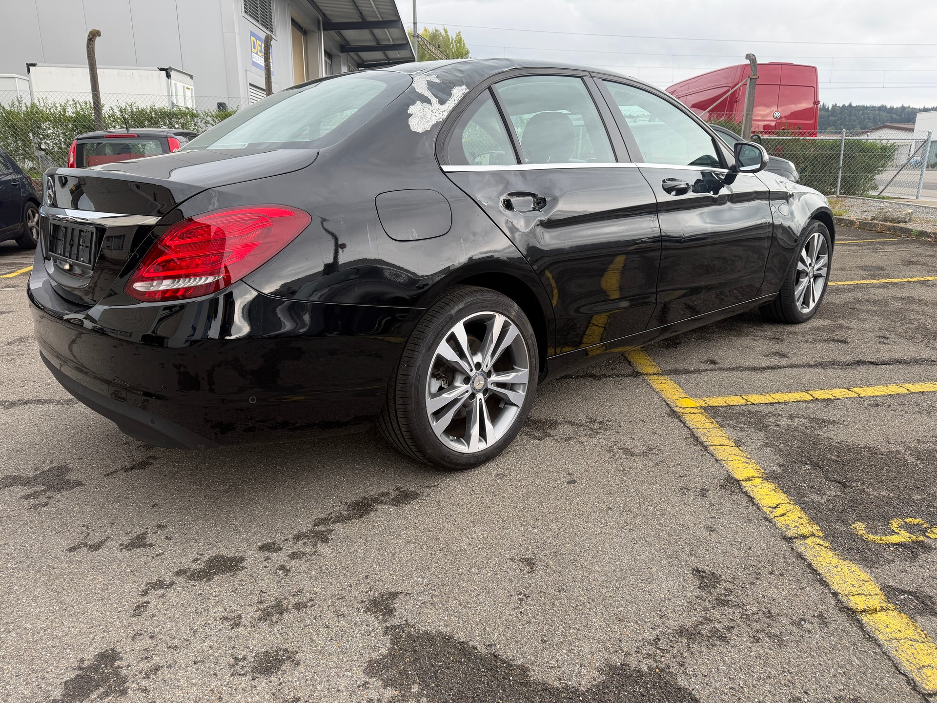 MERCEDES-BENZ C 220 d Avantgarde 9G-Tronic-image-4