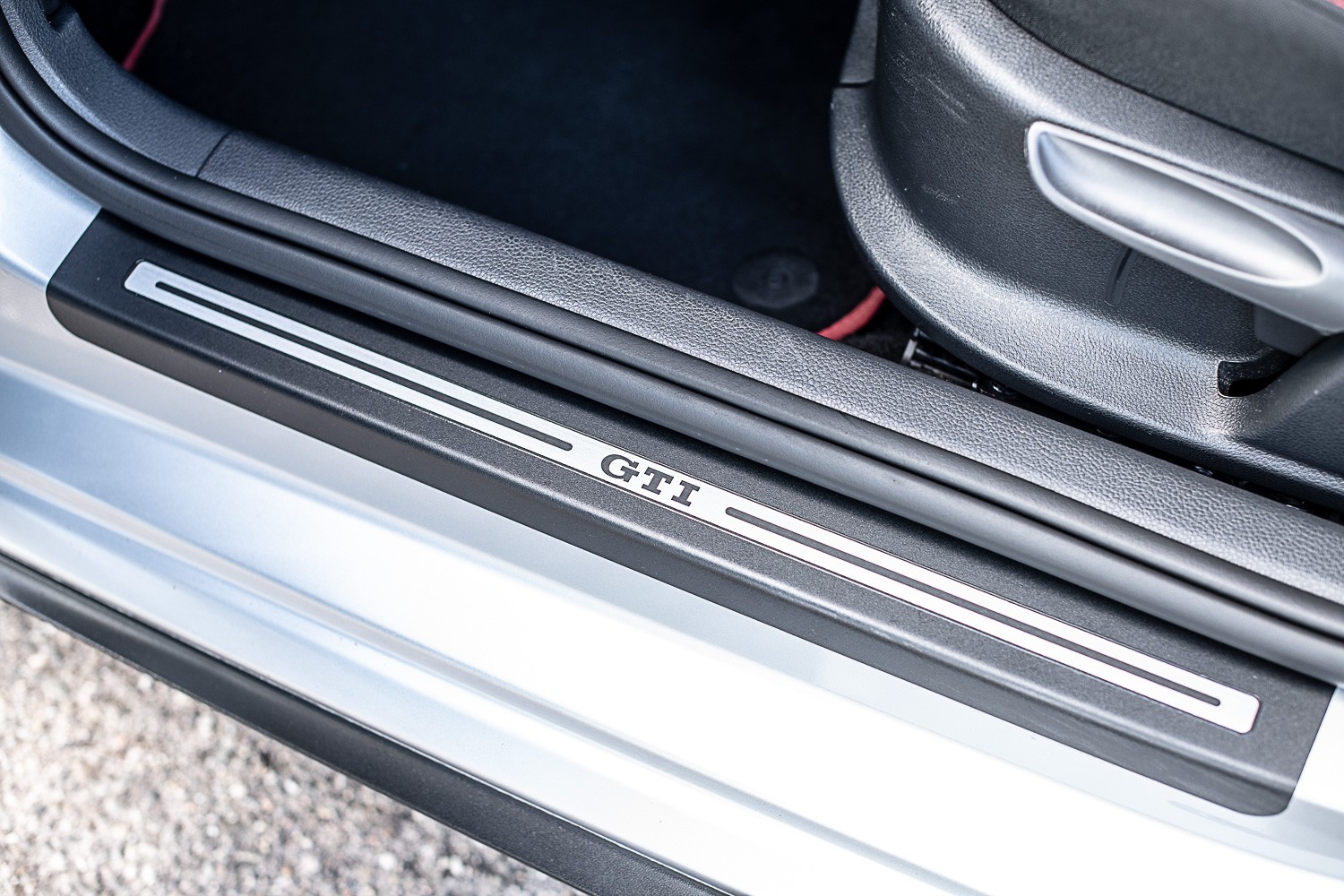 VW Polo 1.8 TSI GTI BMT-image-10
