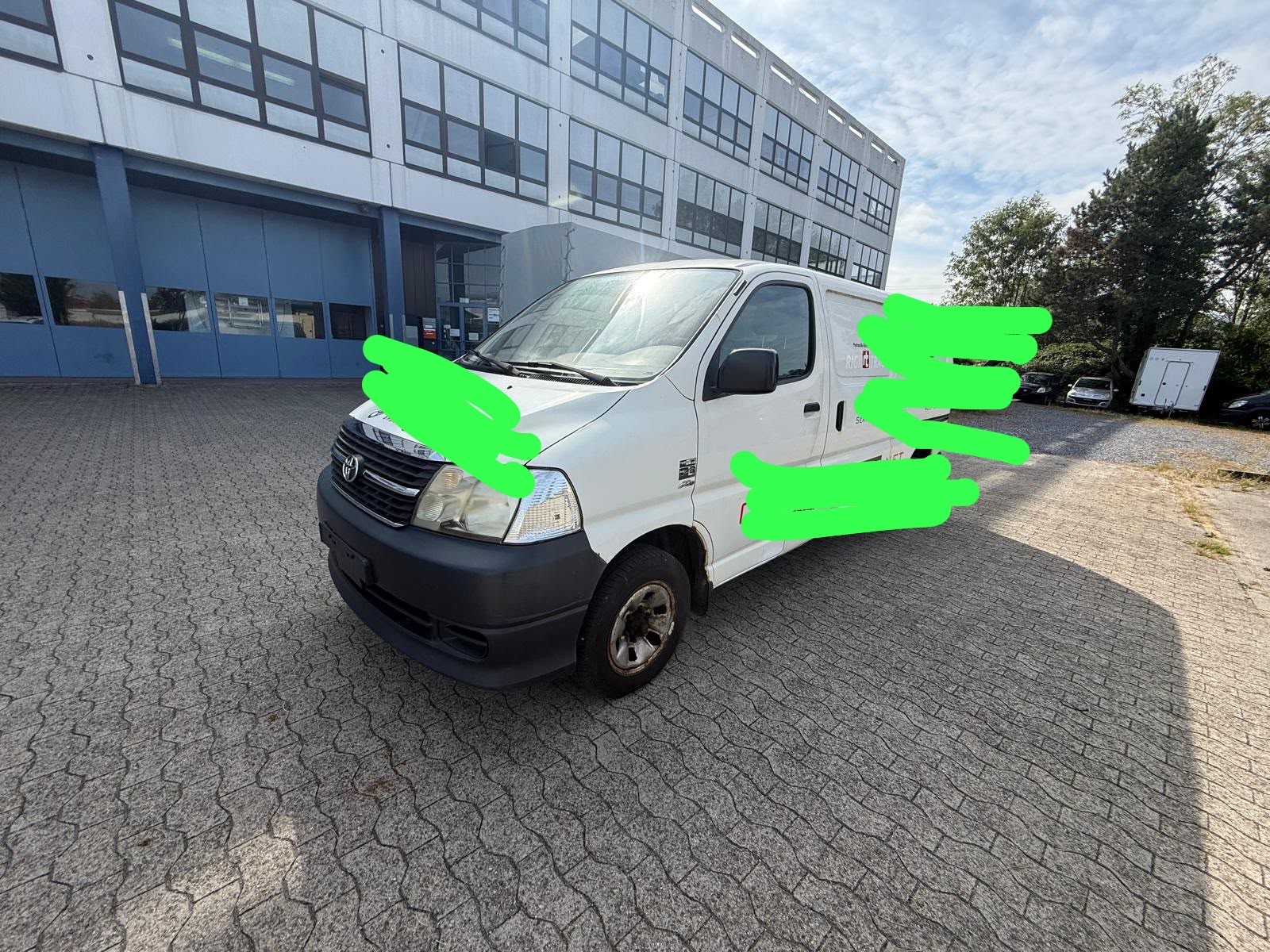 TOYOTA Hiace D-4D Van 4WD LWB-image-0