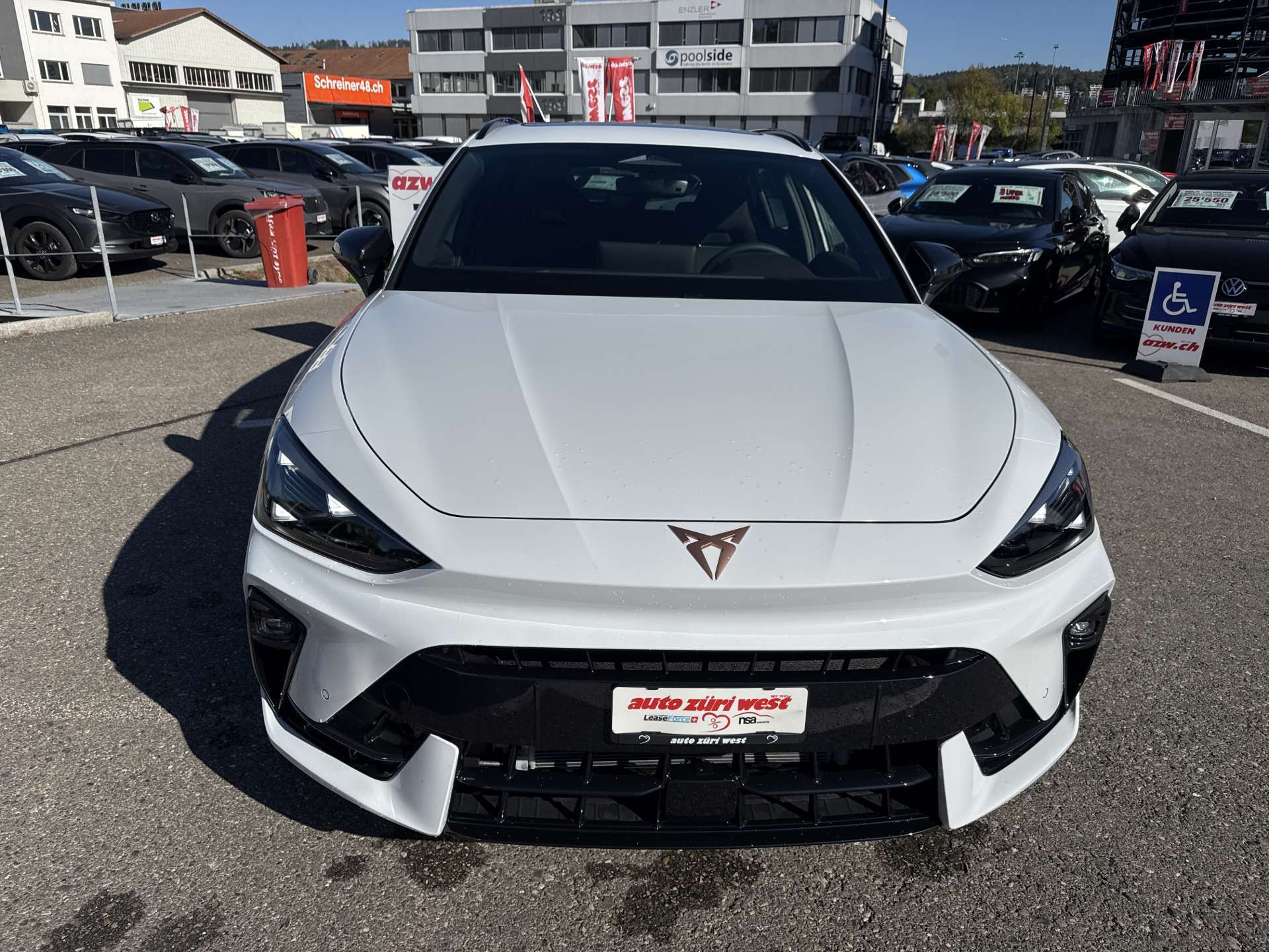 CUPRA LEON ST 1.5 eTSi DSG-Automat-image-13