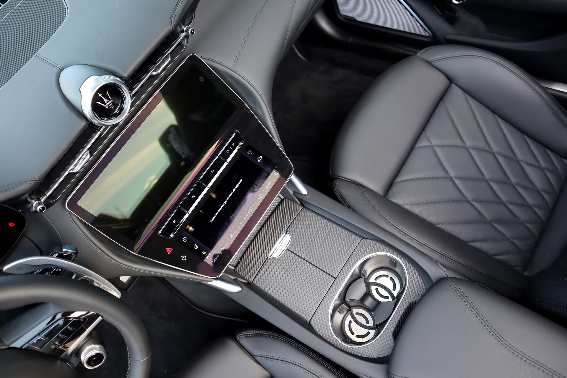 MASERATI GranCabrio Modena-image-11