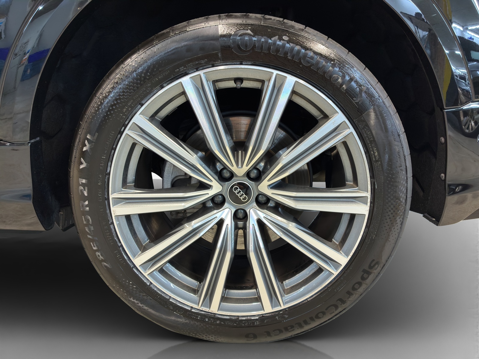AUDI Q8 SUV TDI quattro 210 kW tiptronic-image-14