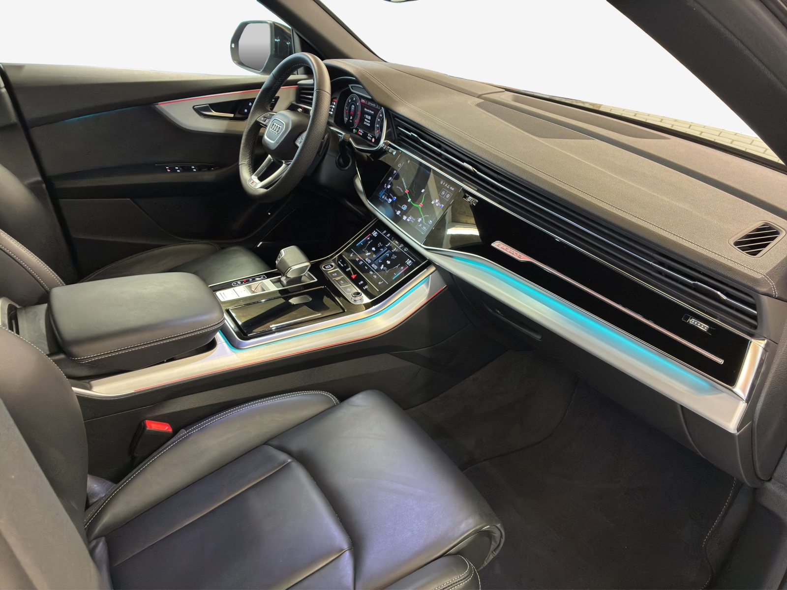 AUDI Q8 SUV TDI quattro 210 kW tiptronic-image-13