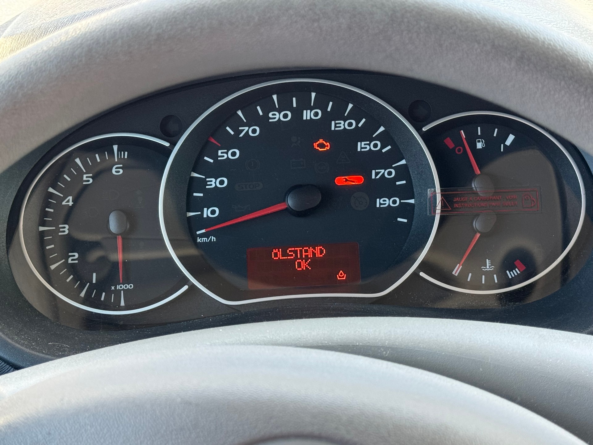 RENAULT Kangoo 1.6 16V Privilège*Behindertengerecht mit Rampe für Rollstuhl*-image-12