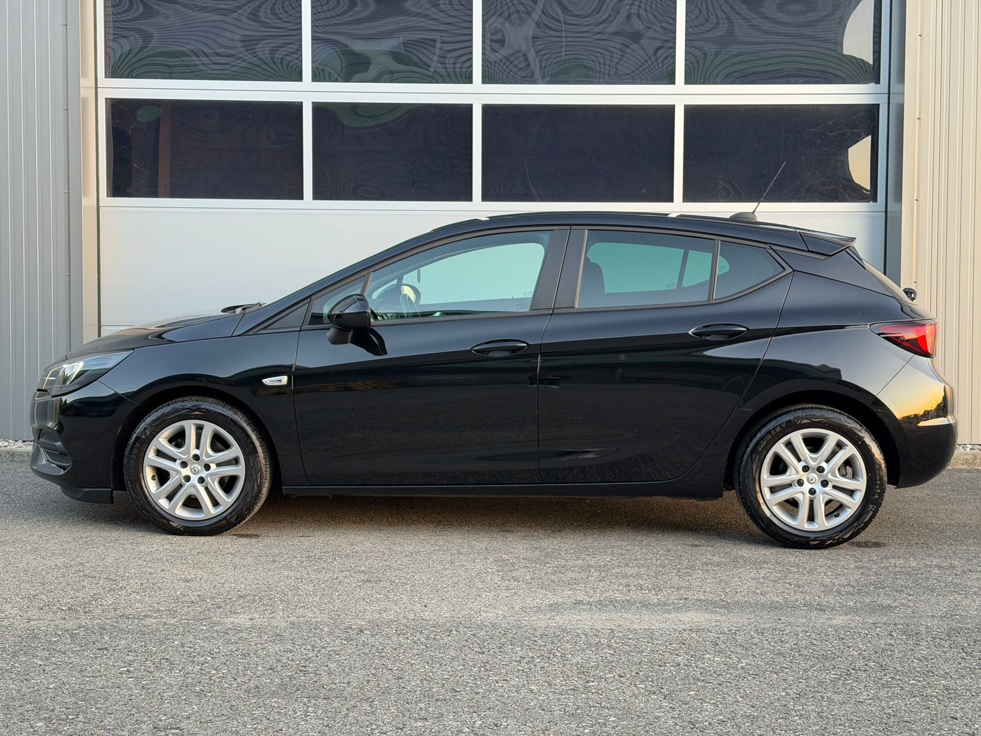 OPEL Astra 1.4i Turbo Edition-image-7