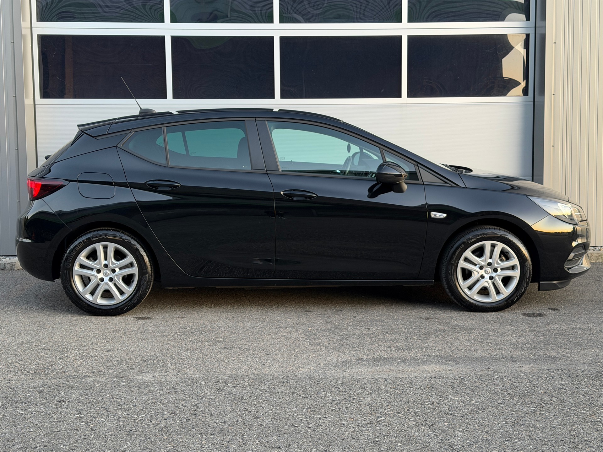 OPEL Astra 1.4i Turbo Edition-image-6