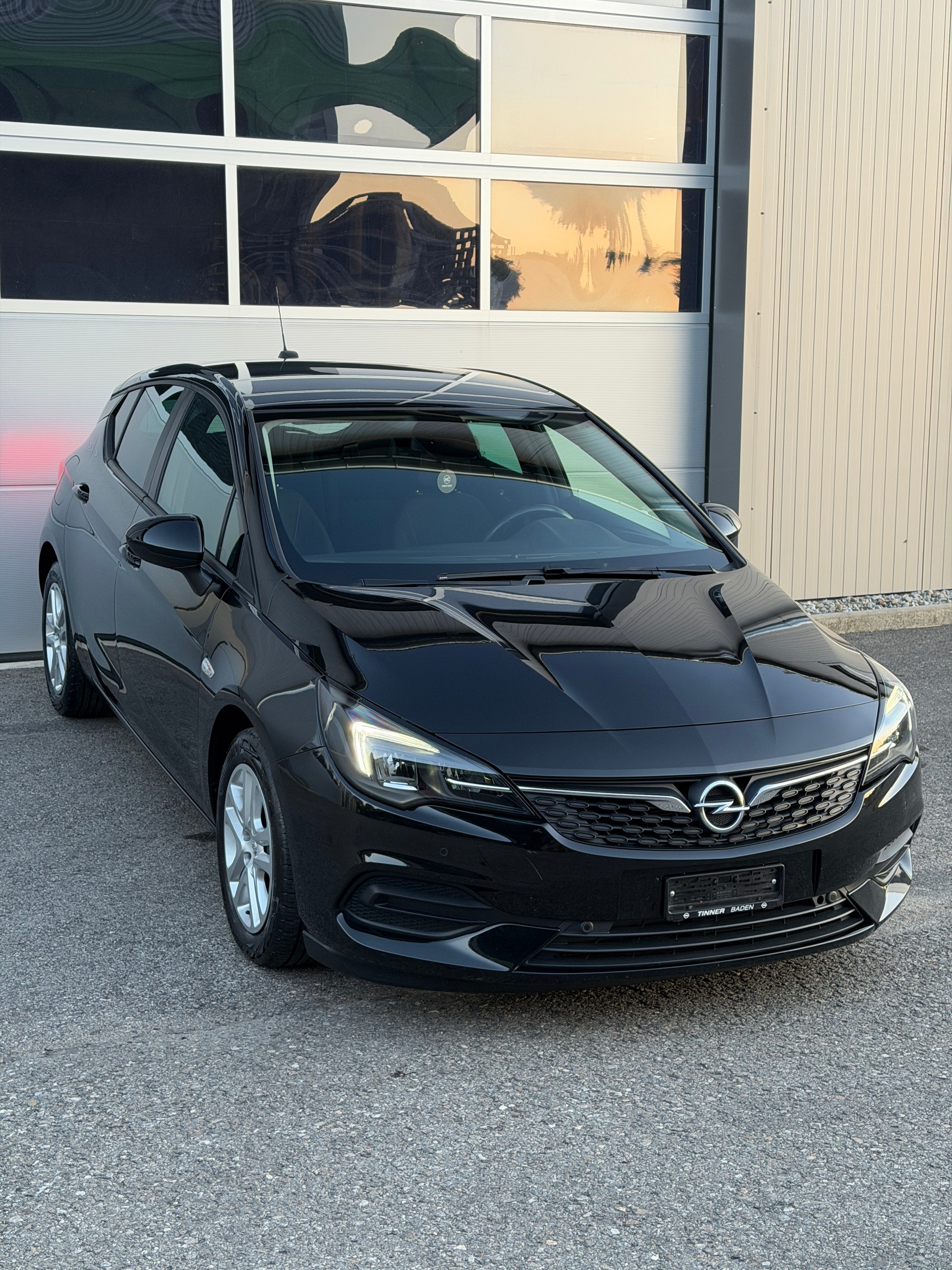 OPEL Astra 1.4i Turbo Edition-image-1