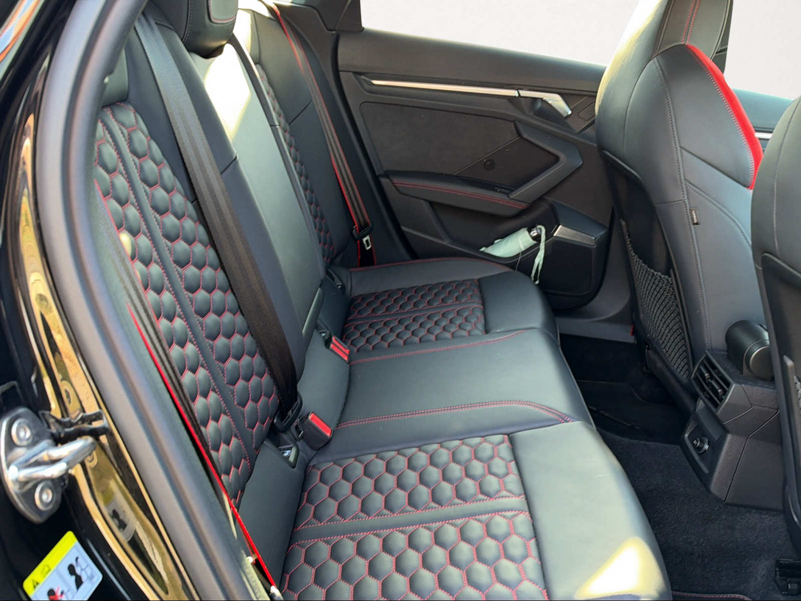 AUDI RS3 Sportback 2.5 TSI quattro S-tronic-image-7