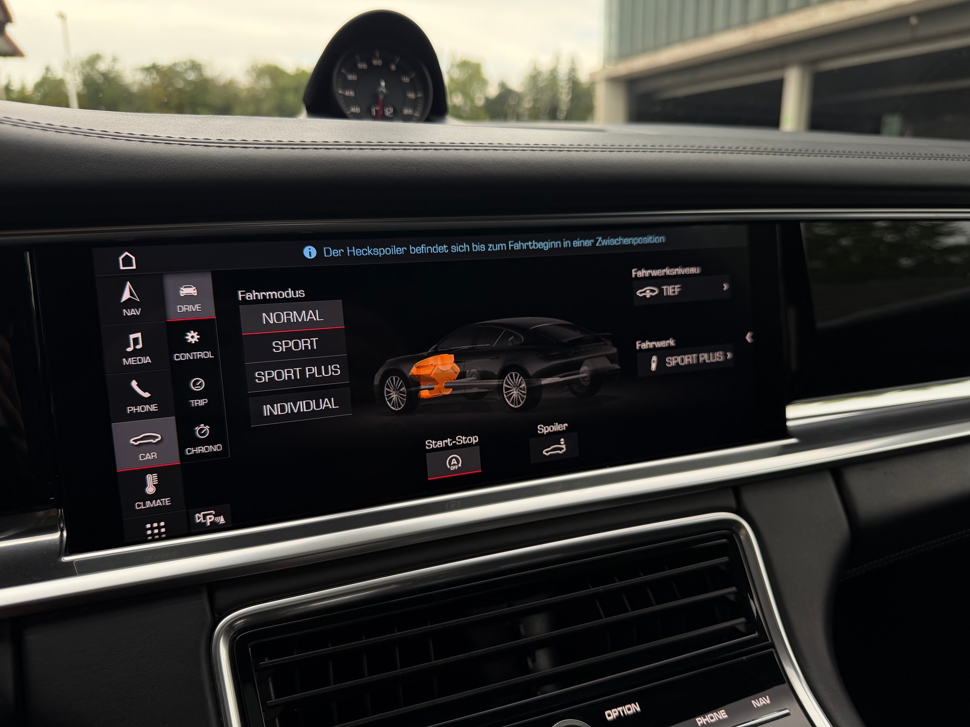 PORSCHE Panamera 4S PDK-image-25