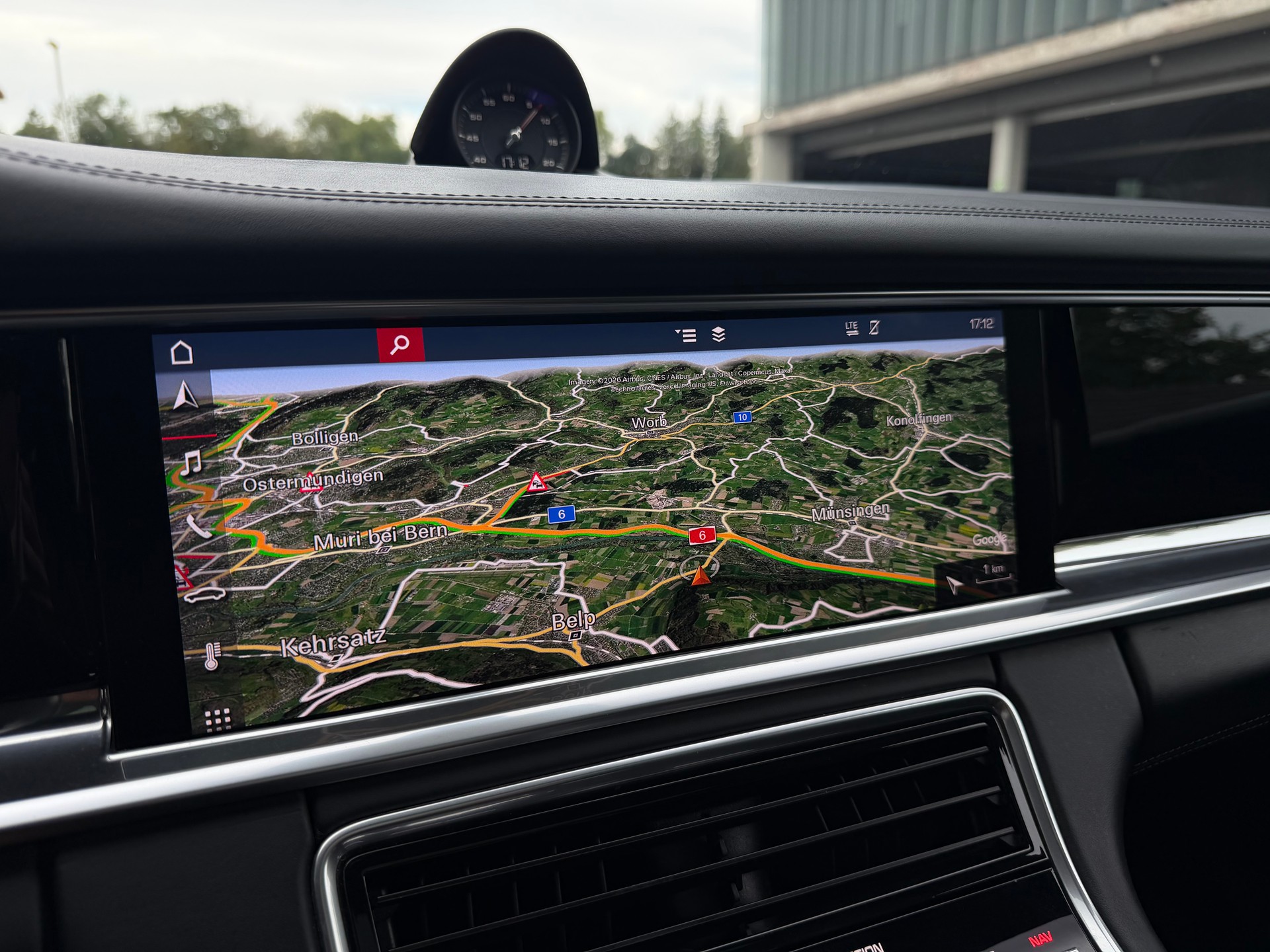 PORSCHE Panamera 4S PDK-image-22
