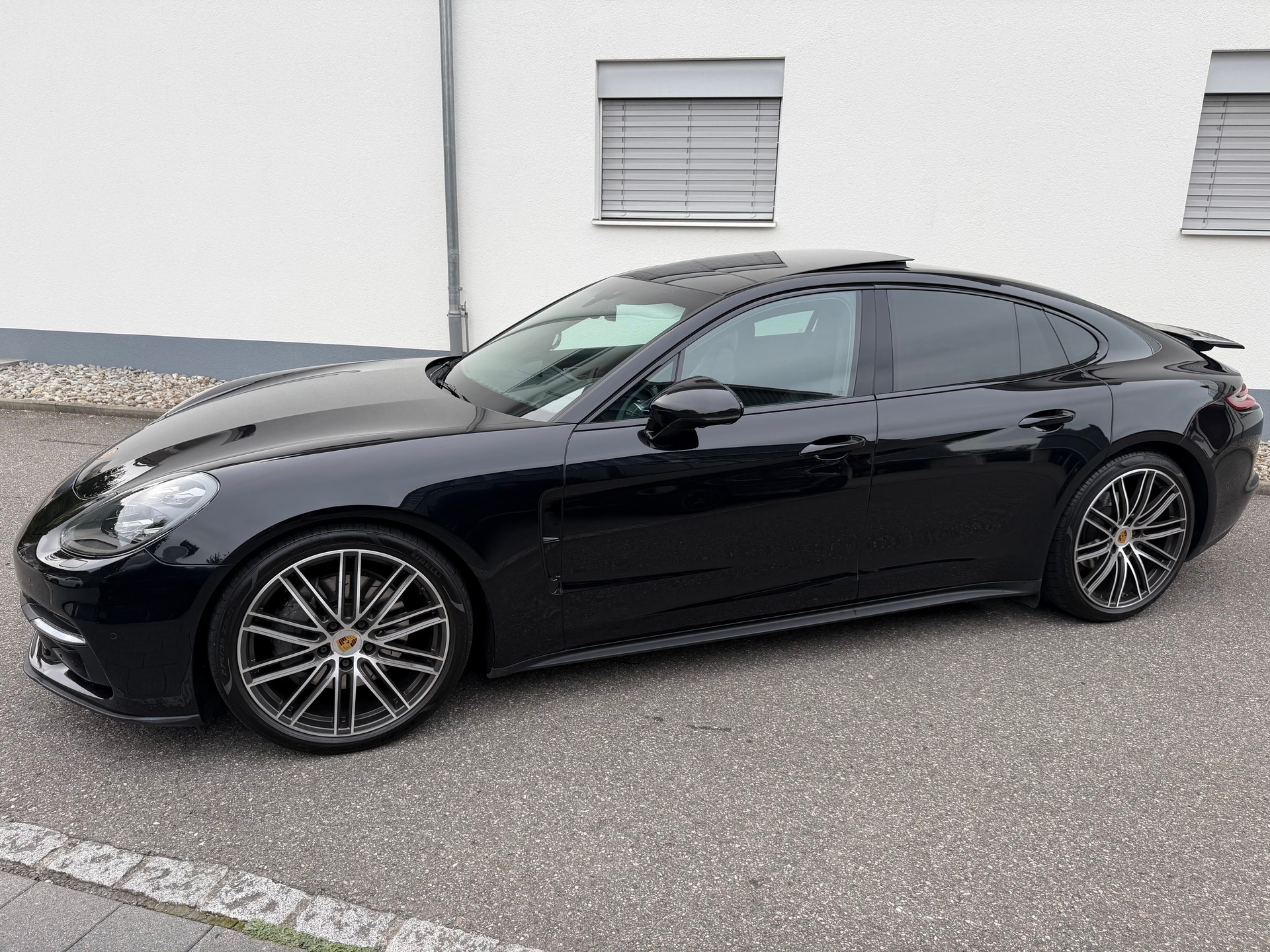 PORSCHE Panamera 4S PDK-image-11