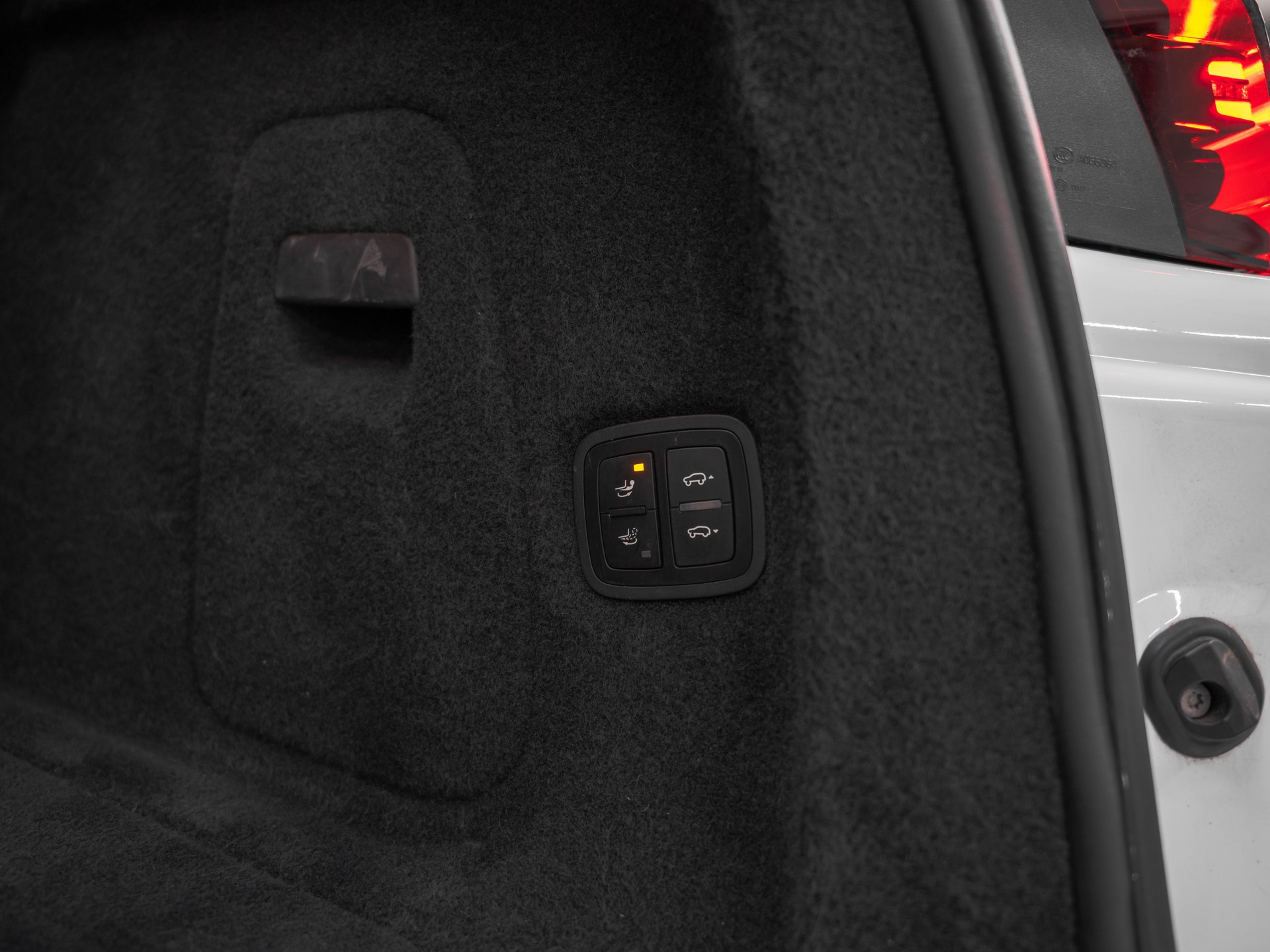 PORSCHE Cayenne GTS-image-30
