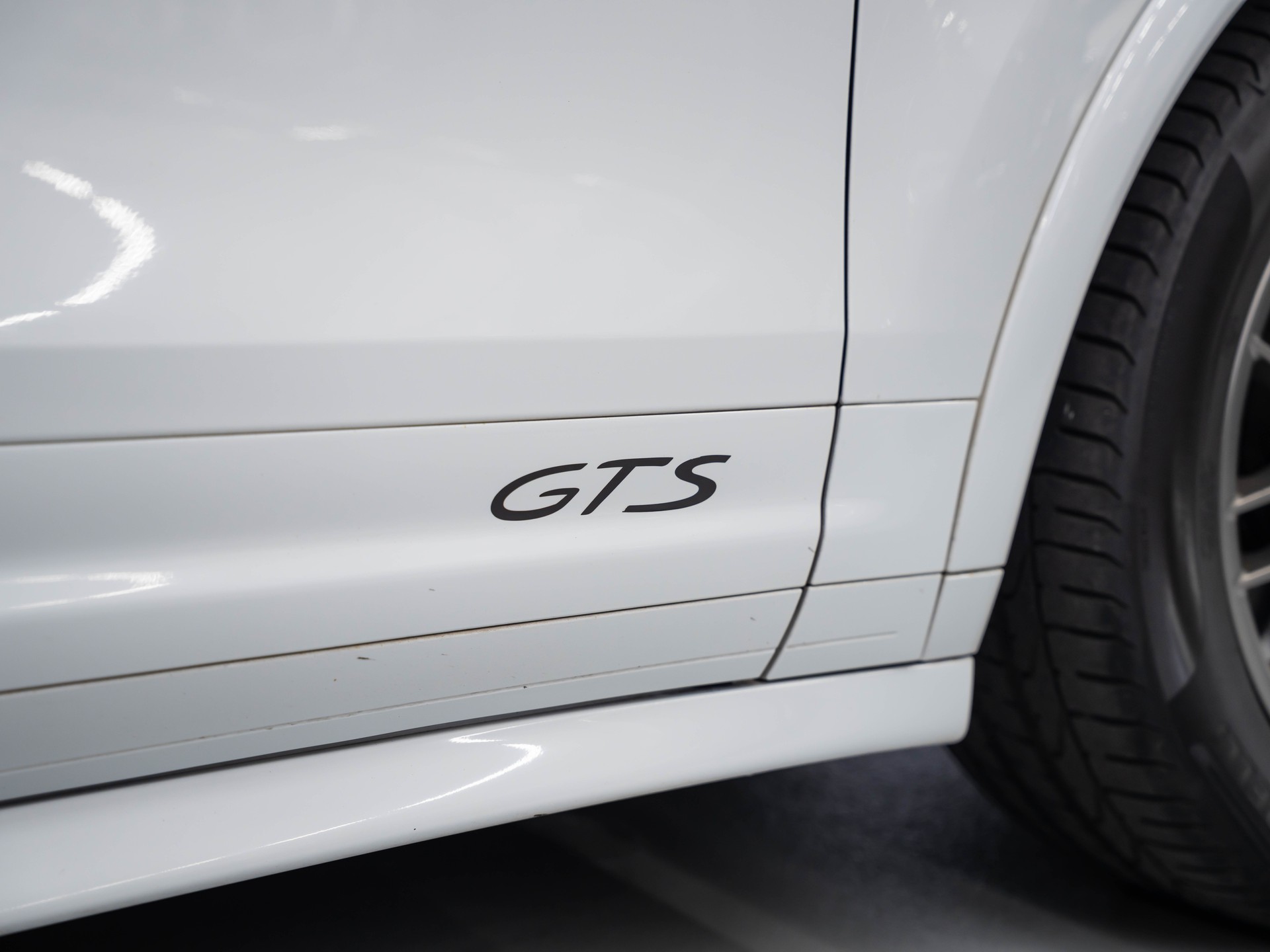 PORSCHE Cayenne GTS-image-18
